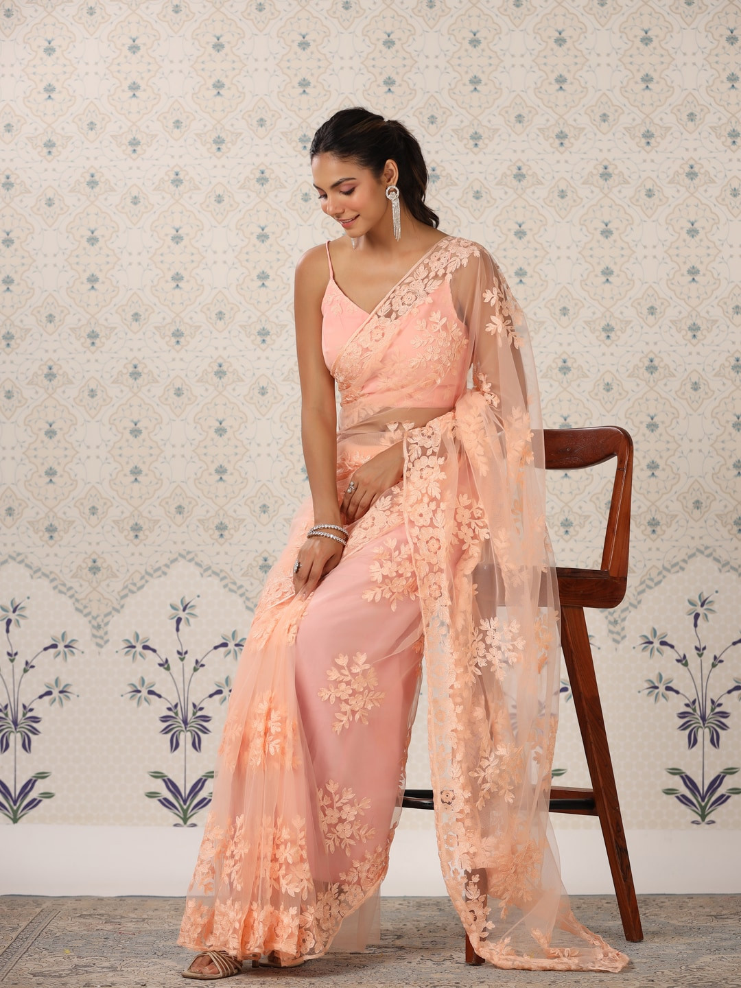 

Ode by House of Pataudi Peach-Coloured Floral Embroidered Net Saree