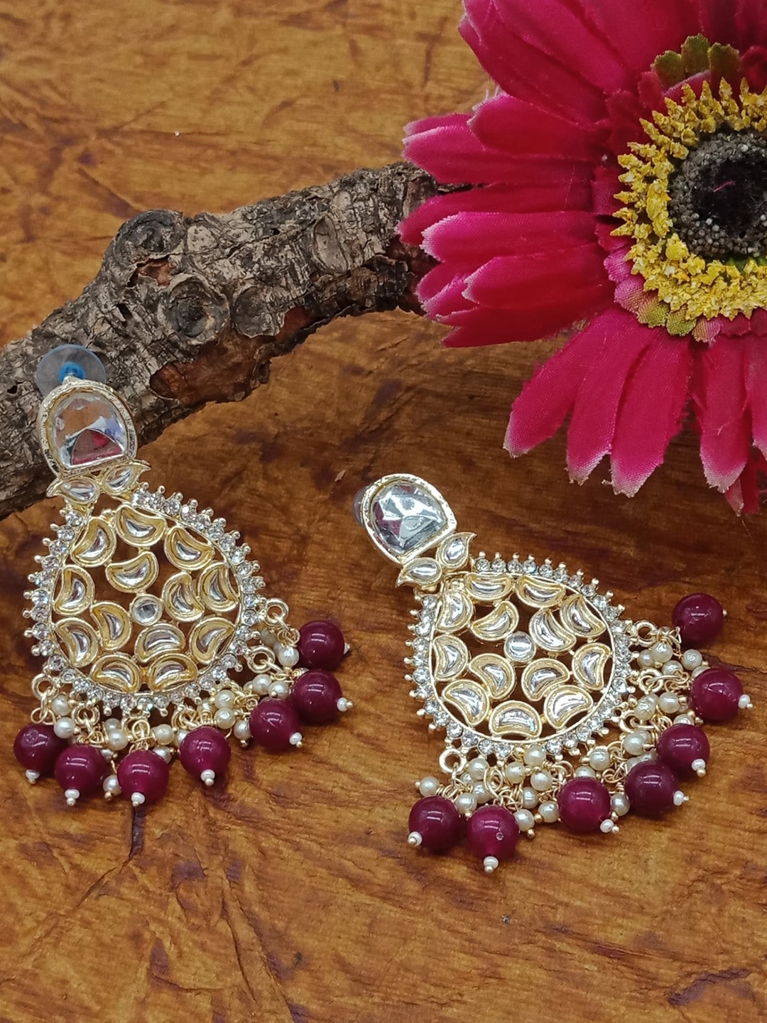 

AASHISH IMITATION Contemporary Drop Earrings, Red