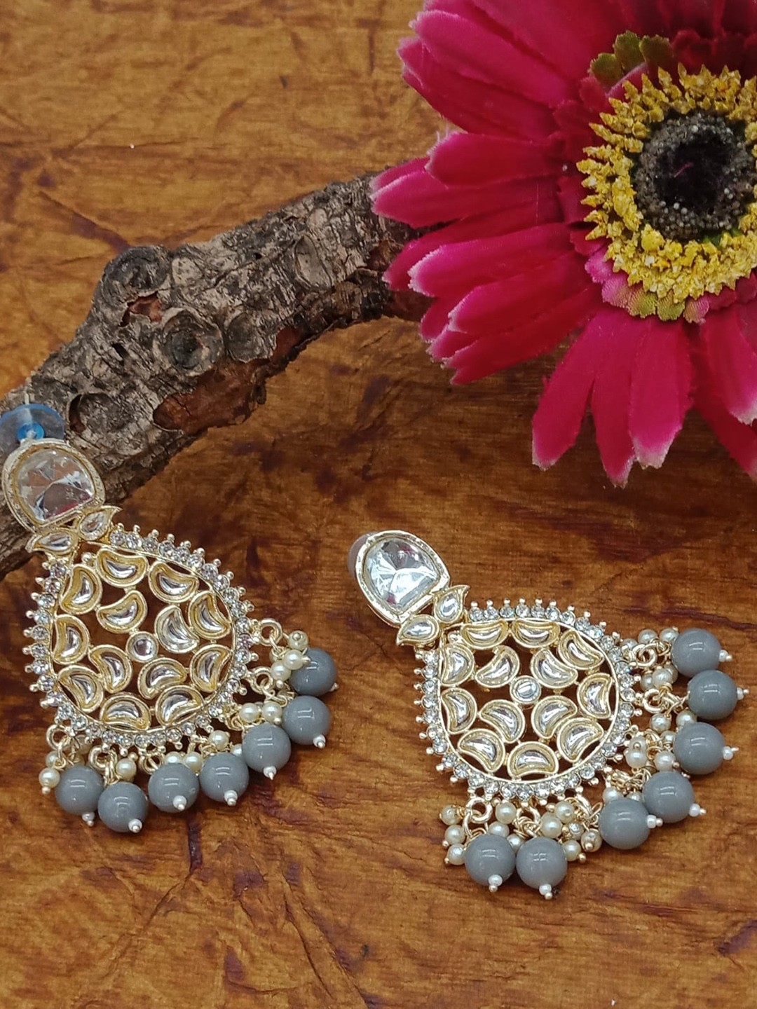 

AASHISH IMITATION Gold-Plated Kundan Studded & Beaded Contemporary Drop Earrings