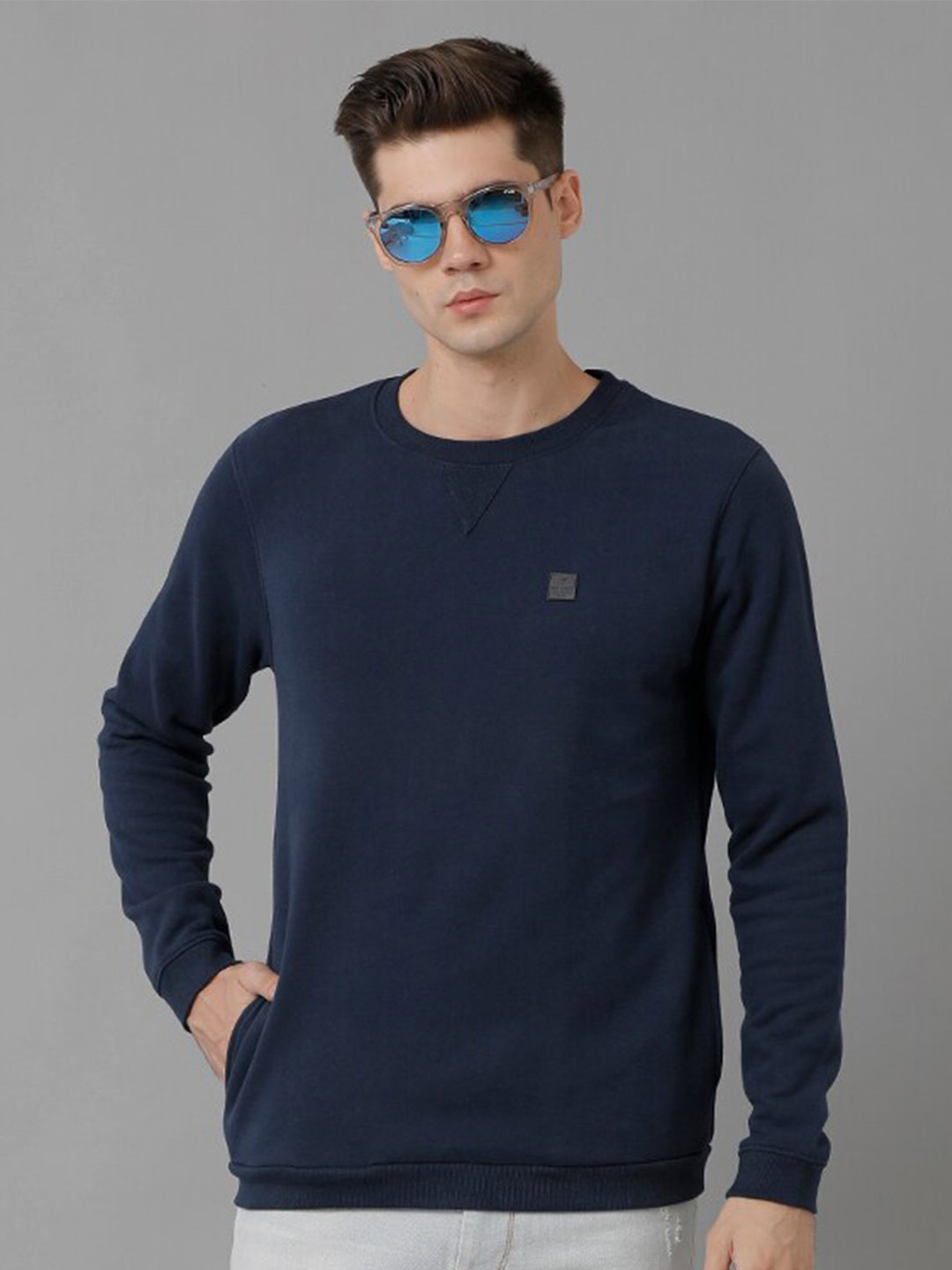 

Voi Jeans Crew Neck Pullover Sweatshirt, Blue