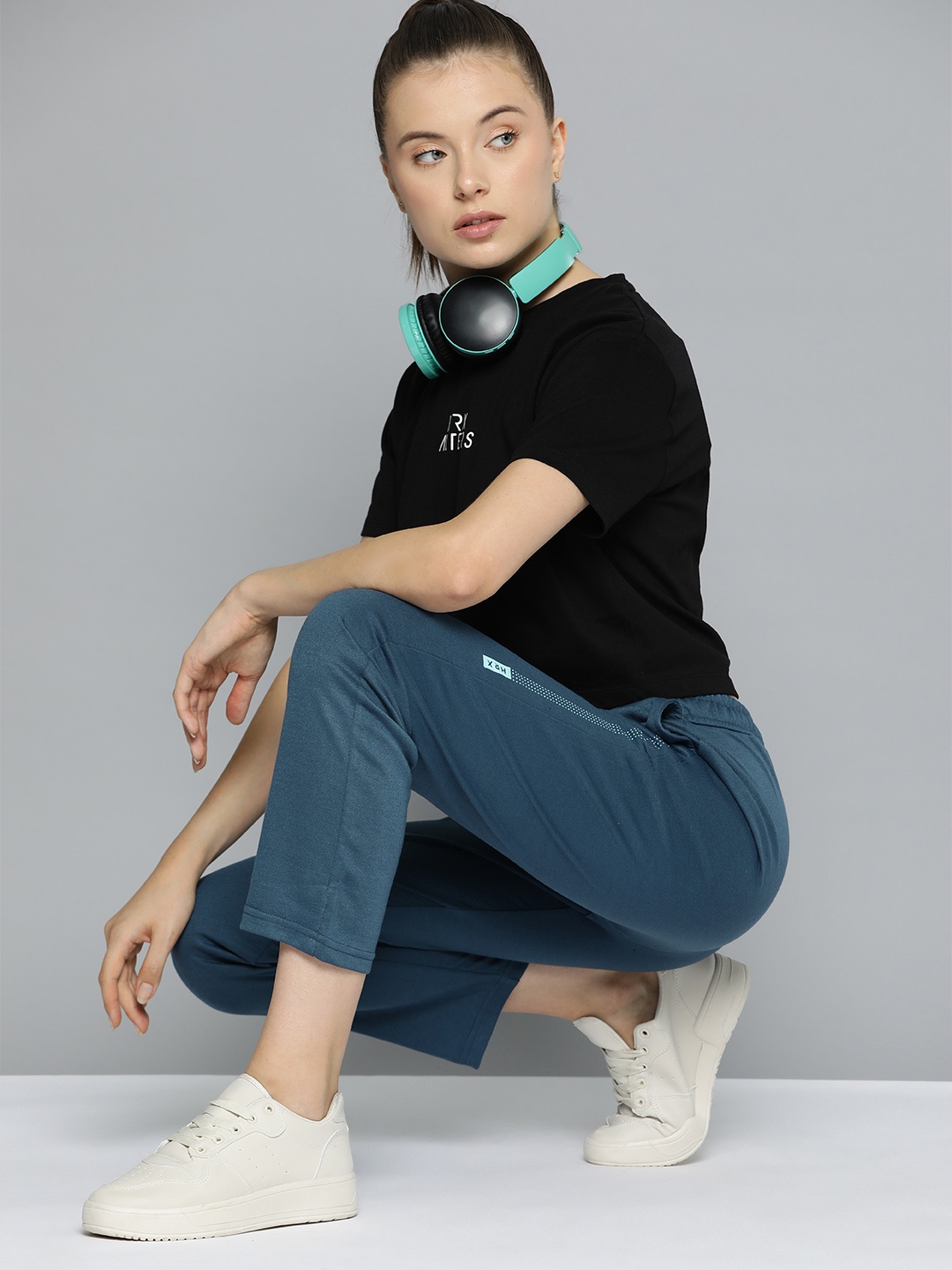 

HRX by Hrithik Roshan Women Lifestyle Track Pants, Blue