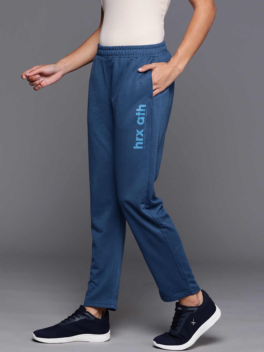 

HRX by Hrithik Roshan Women Printed Detail Lifestyle Track Pants, Teal
