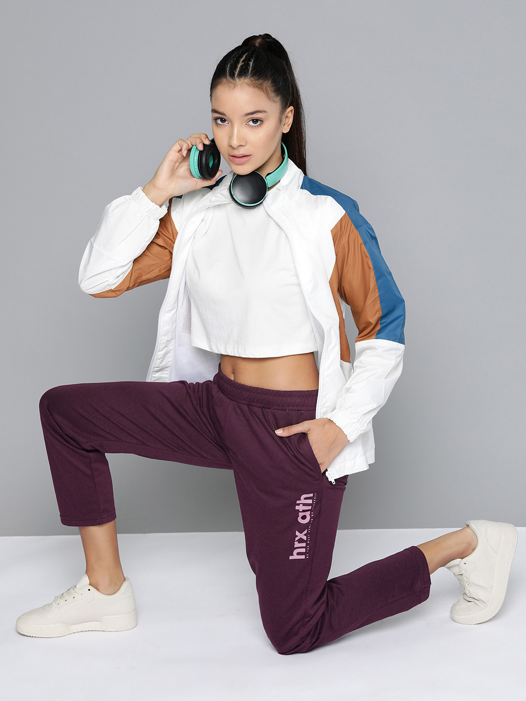 

HRX by Hrithik Roshan Women Typography print Lifestyle Track Pants, Burgundy