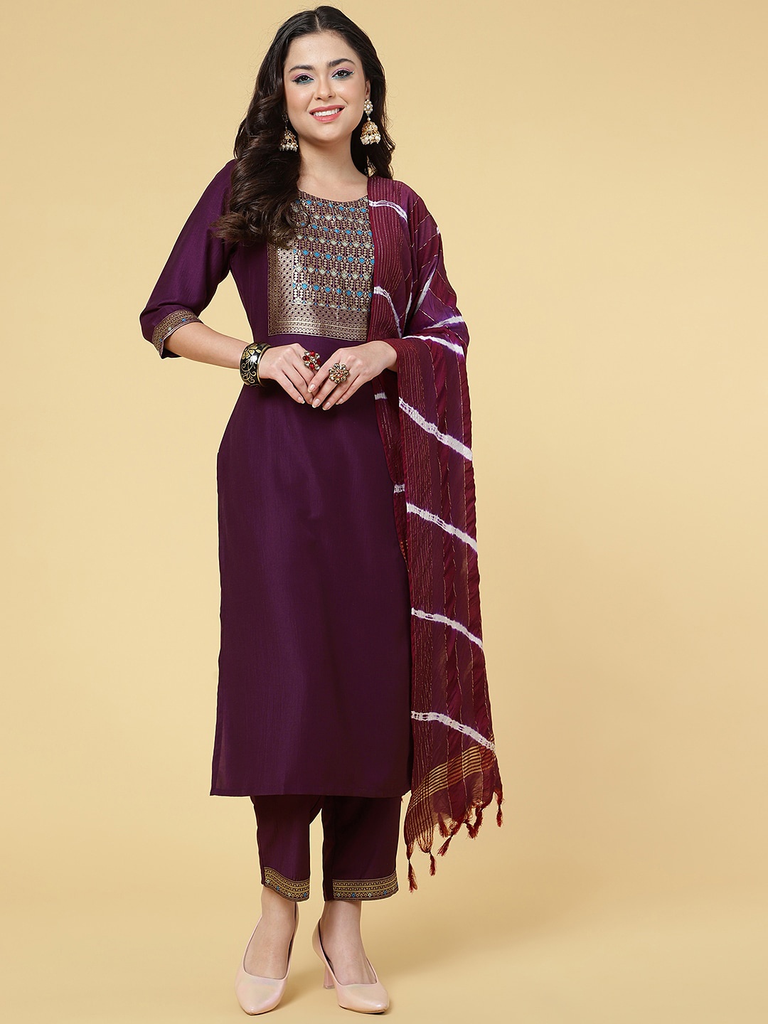 

HERE&NOW Ethnic Motifs Zari Yoke Designed Regular Kurta with Trousers & Dupatta, Burgundy