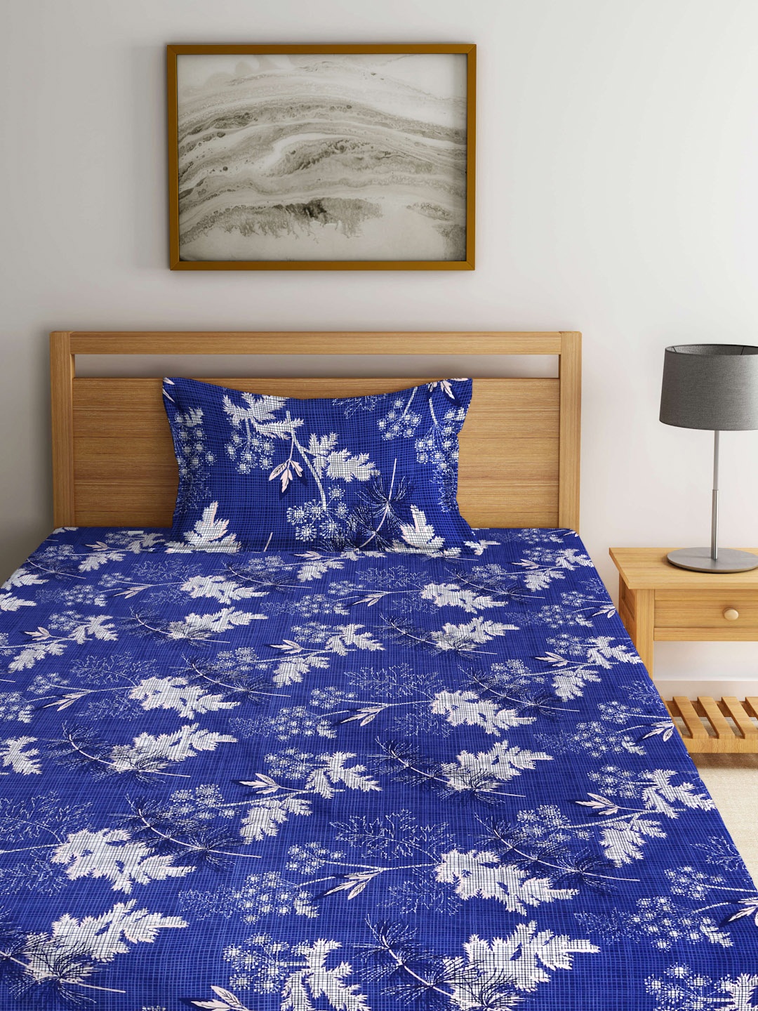 

Arrabi Blue & White Floral Printed 300 TC Fitted Single Bedsheet & Pillow Cover