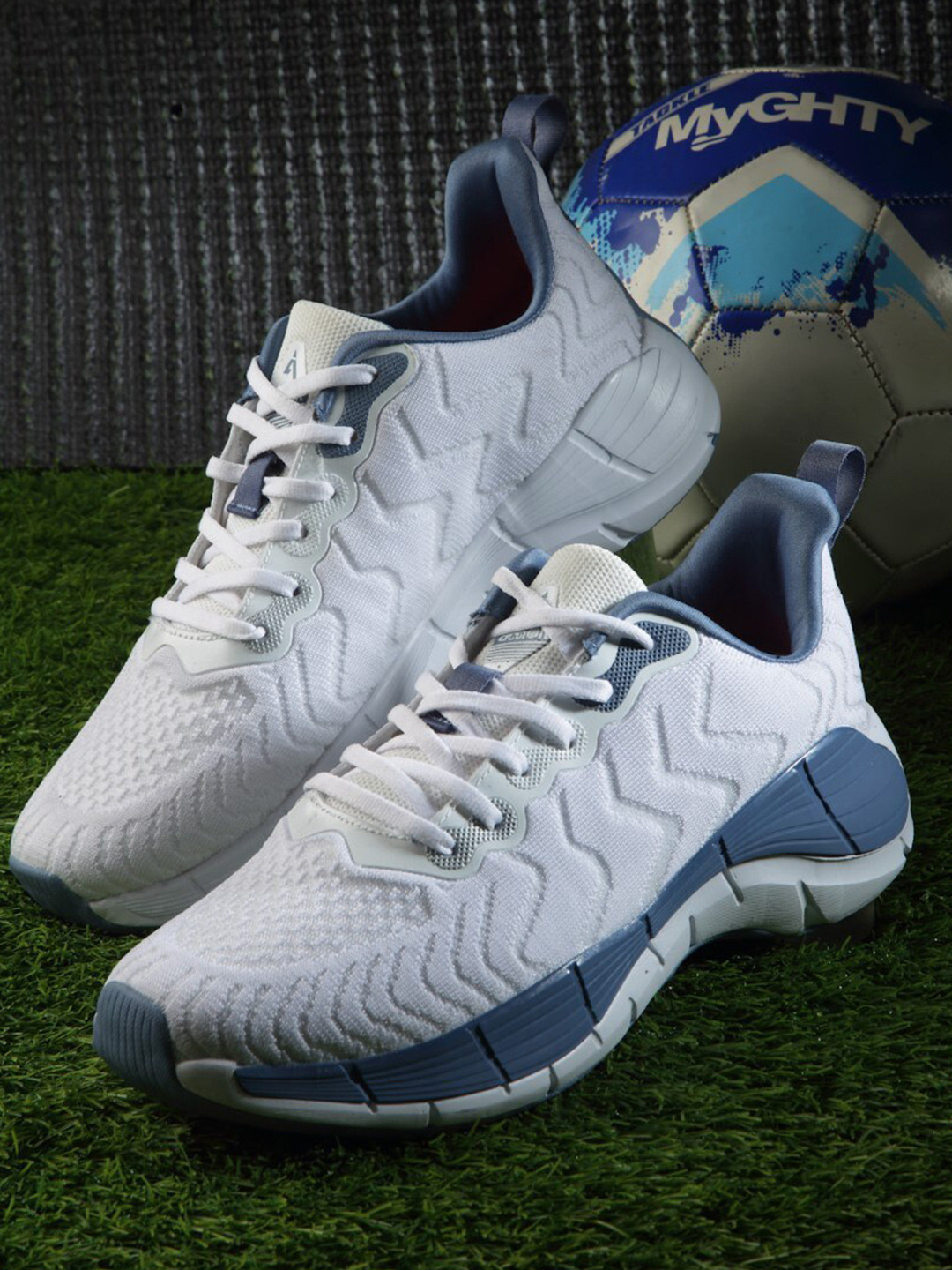 

Action Men Mesh Marking Running Shoes, White