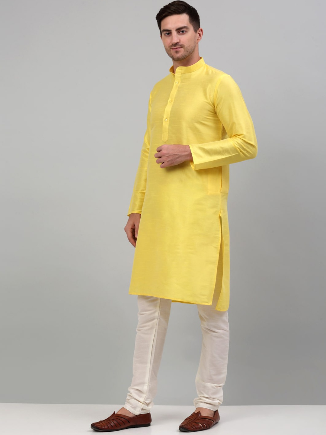 

Jompers Mandarin Collar Kurta with Churidar, Yellow