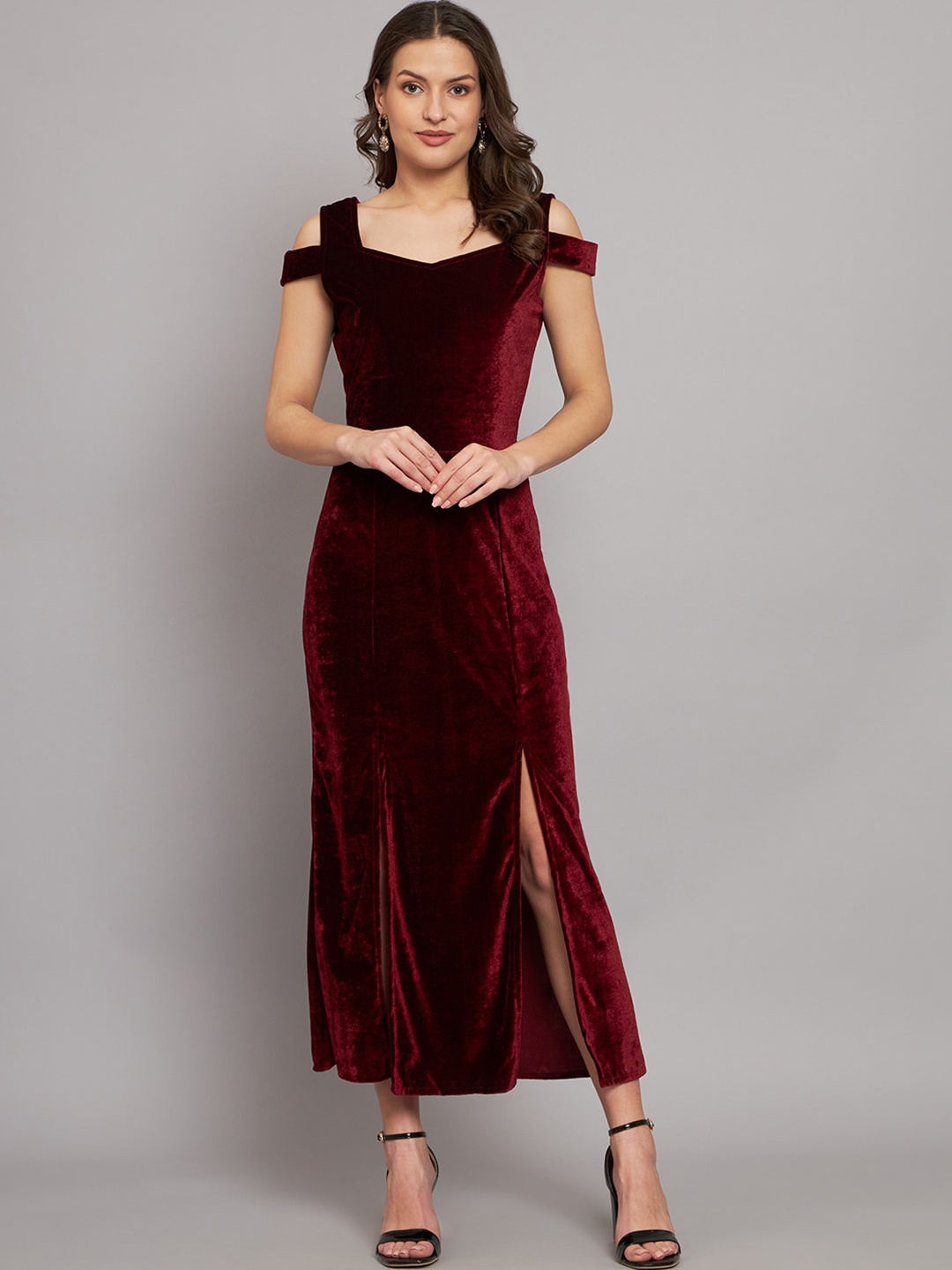 

VAARARO Cold-Shoulder Velvet Maxi Dress, Maroon