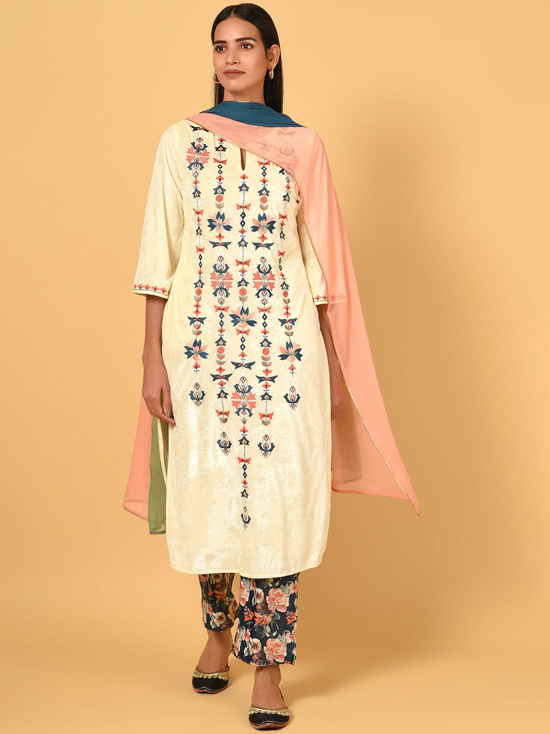 

NUHH Embroidered Velvet Kurta & Trousers With Dupatta, Beige