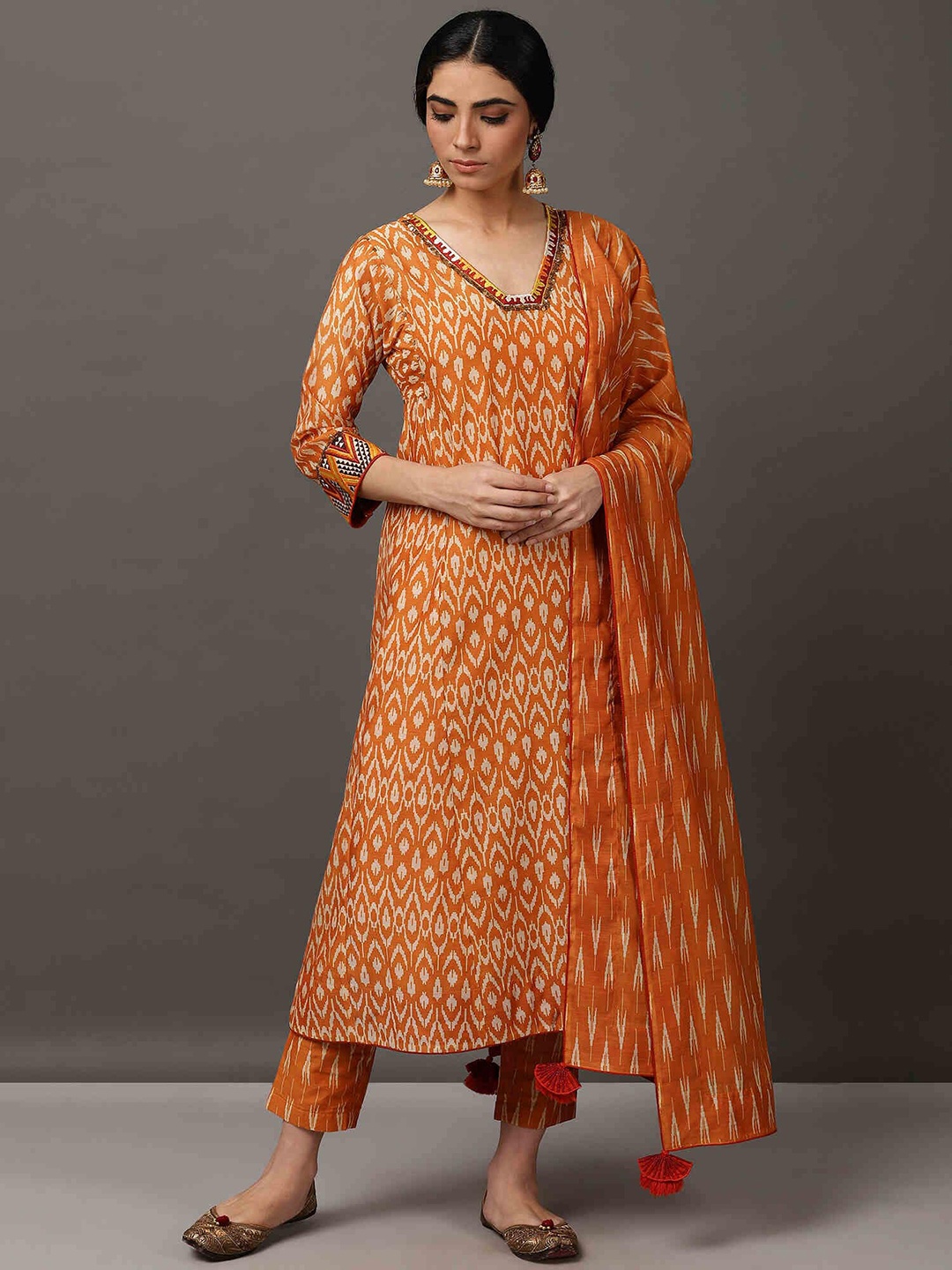 

NUHH Ethnic Motifs Printed Sequined Kurta with Trousers & Dupatta & Camisole, Orange