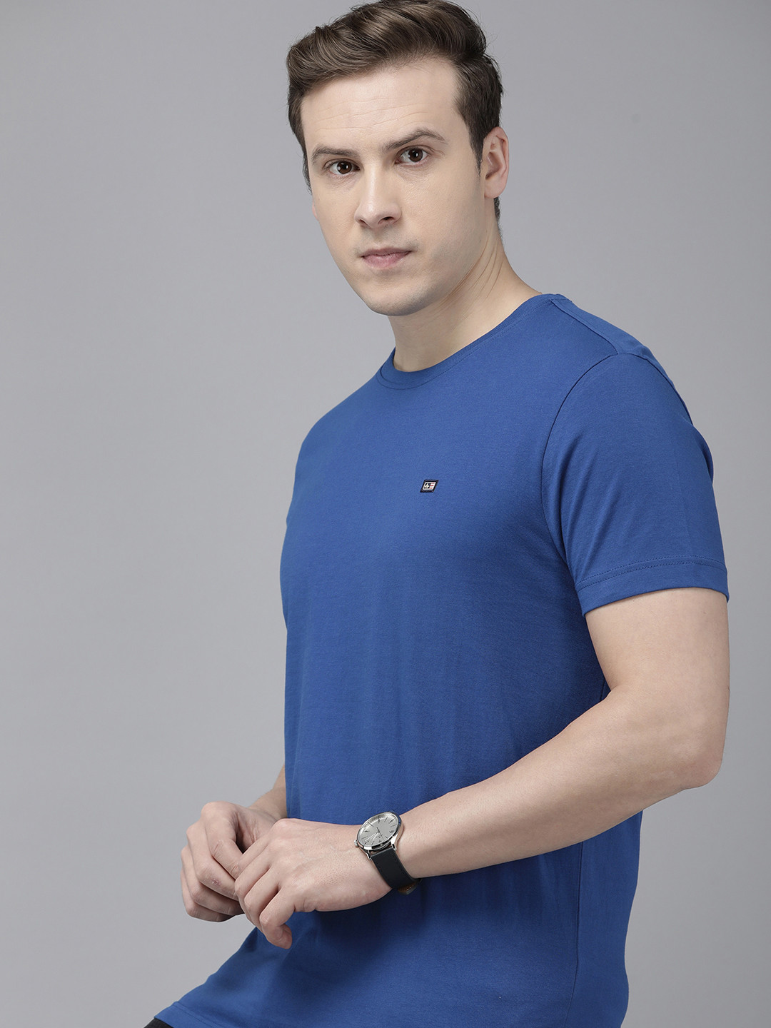 

Arrow Solid Round Neck Regular Fit Pure Cotton T-shirt, Blue