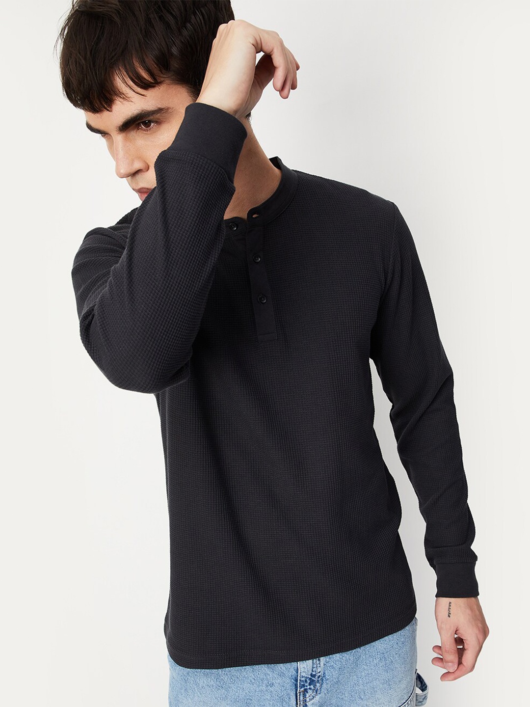 

max Long Sleeves Self Design Henley Neck T-shirt, Black