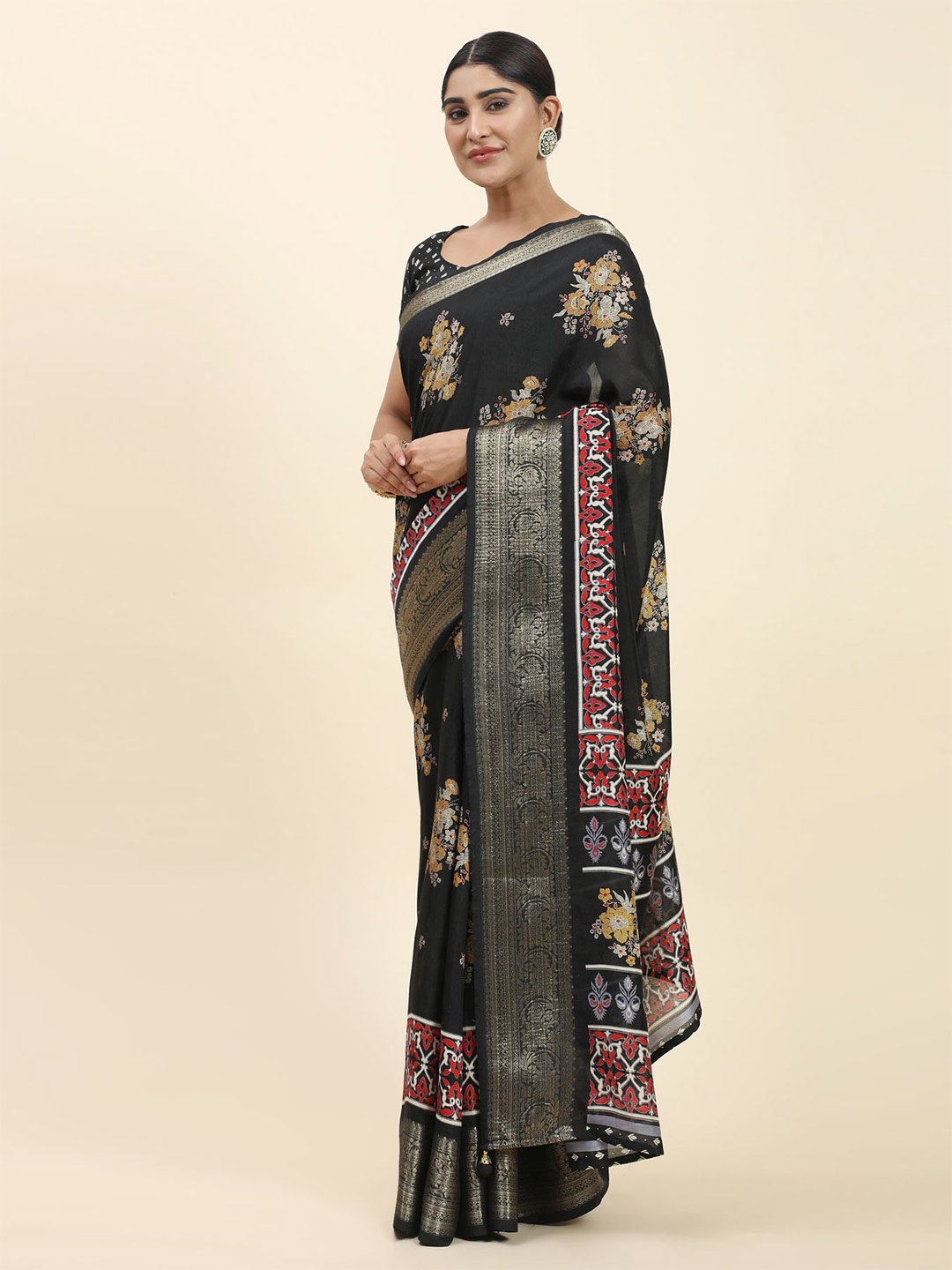 

Phenav Floral Printed Zari Art Silk Patola Saree, Black