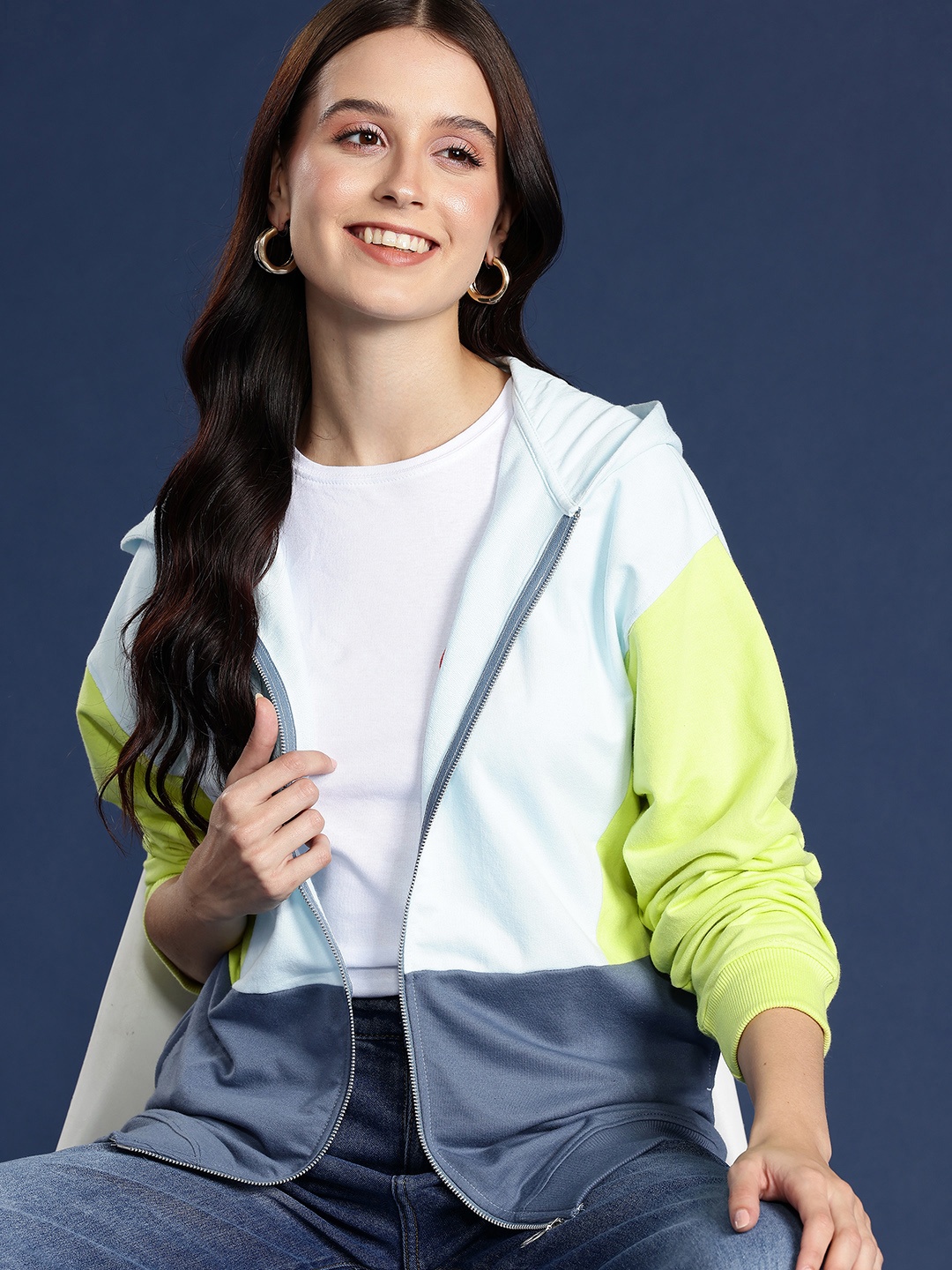 

Mast & Harbour Colourblocked Drop-Shoulder Sleeves Hooded Sweatshirt, Blue