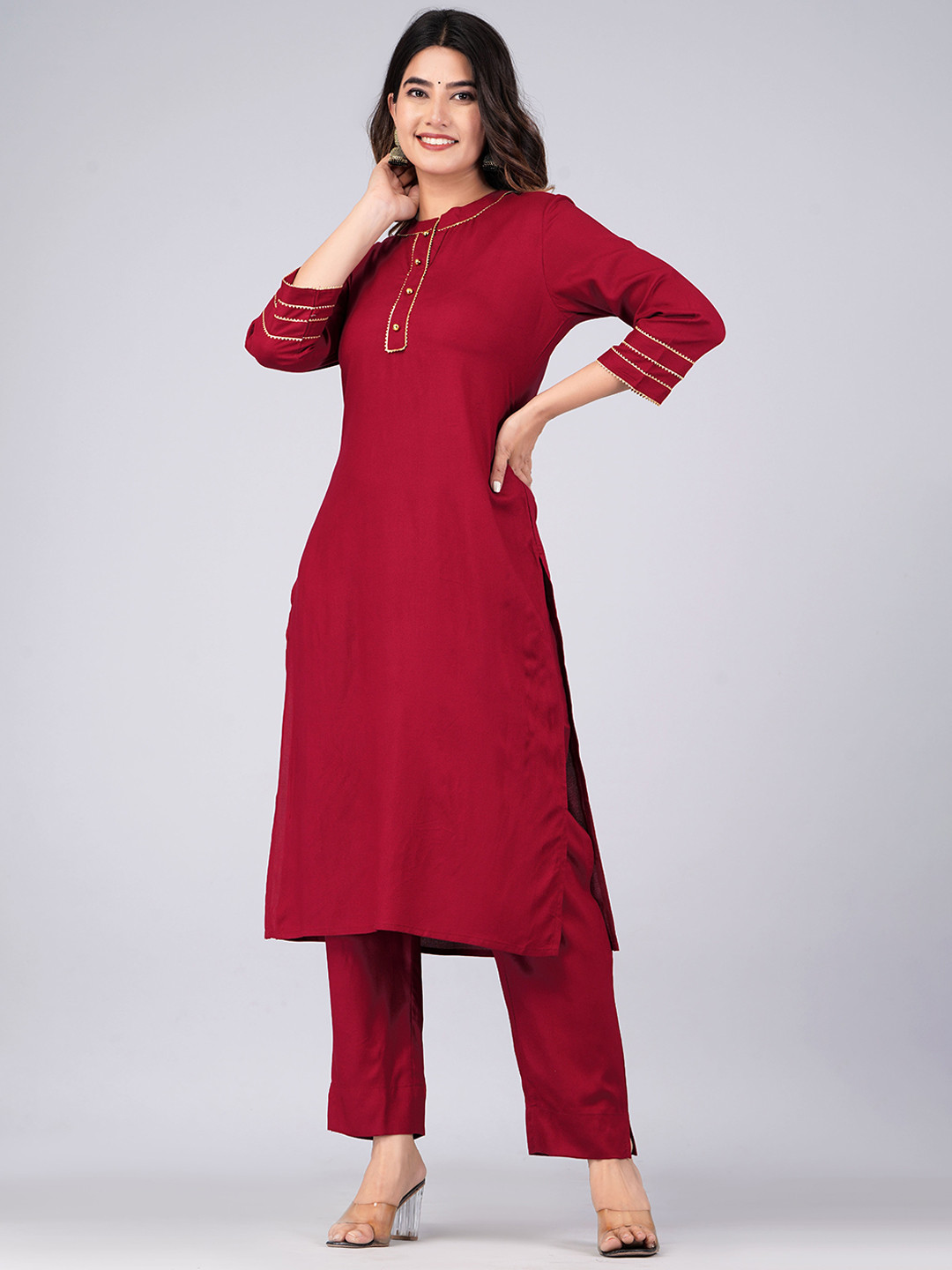 

KALINI Regular Gotta Patti Kurta With Trousers, Maroon