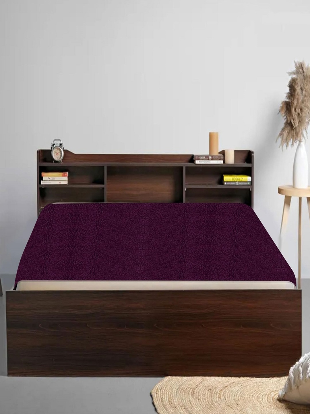 

OyO Baby Plum Waterproof & Baby Dry Sheet Polycotton Mattress Protector, Violet