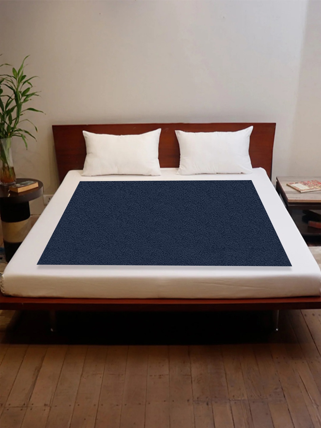 

OyO Baby Blue Waterproof & Baby Dry Sheet Polycotton Mattress Protector, Navy blue