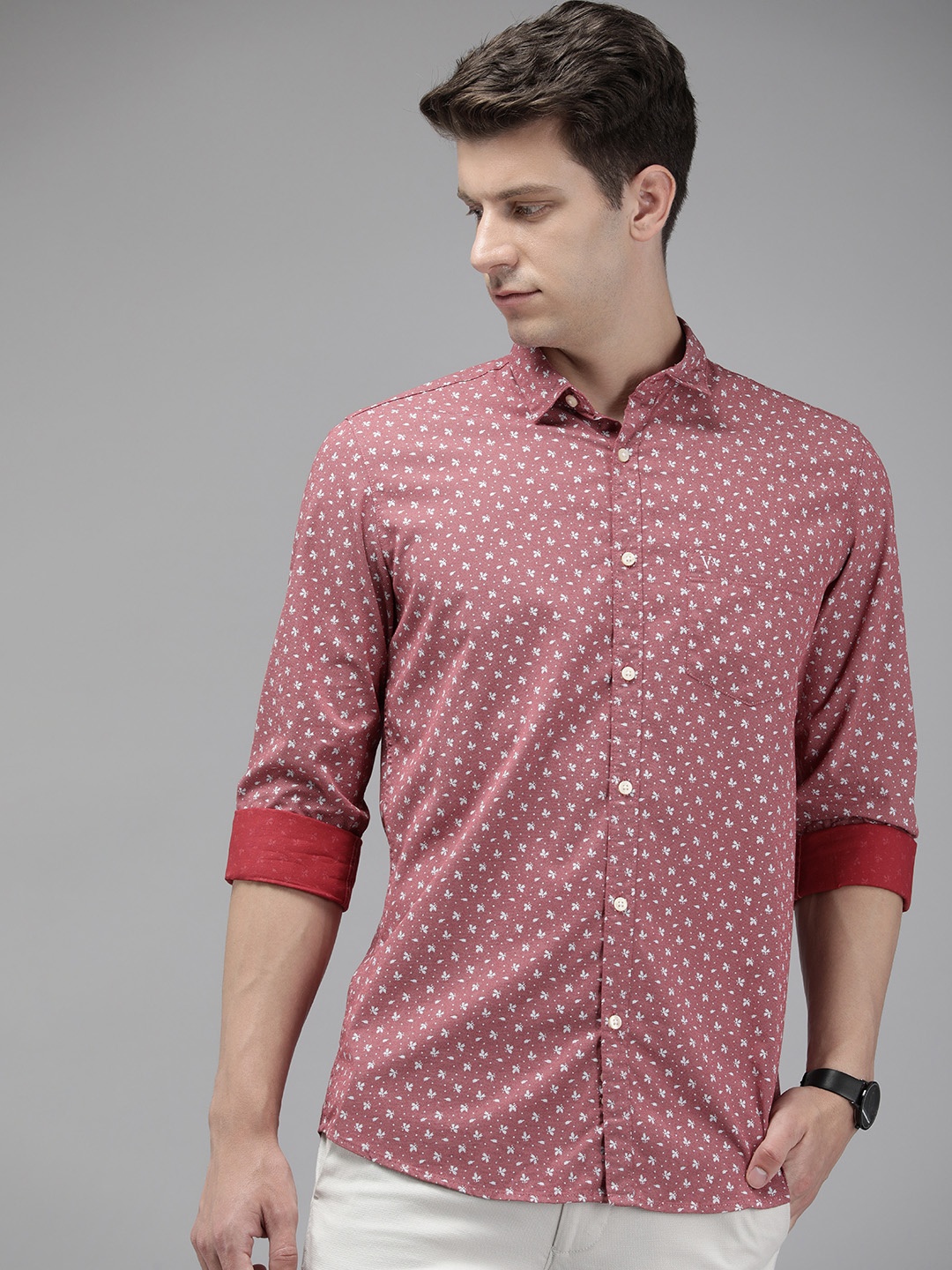 

Van Heusen Sport Pure Cotton Slim Fit Floral Printed Casual Shirt, Red