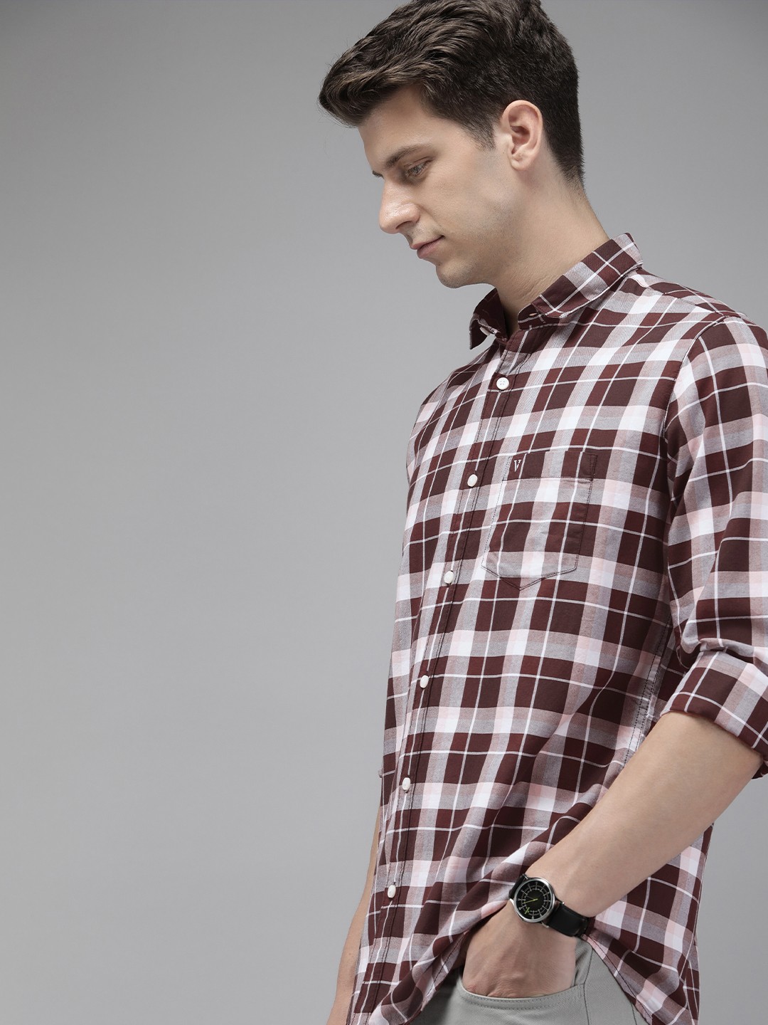 

Van Heusen Sport Slim Fit Checked Pure Cotton Casual Shirt, Brown