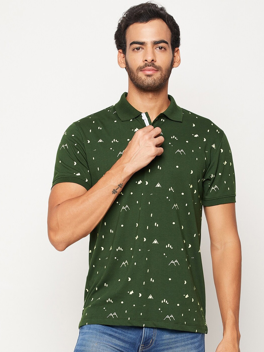 

WILD WEST Conversational Printed Polo Collar T-shirt, Green