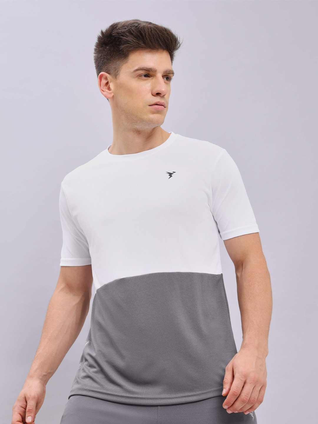 

Technosport Antimicrobial Colourblocked Slim Fit T-shirt, White