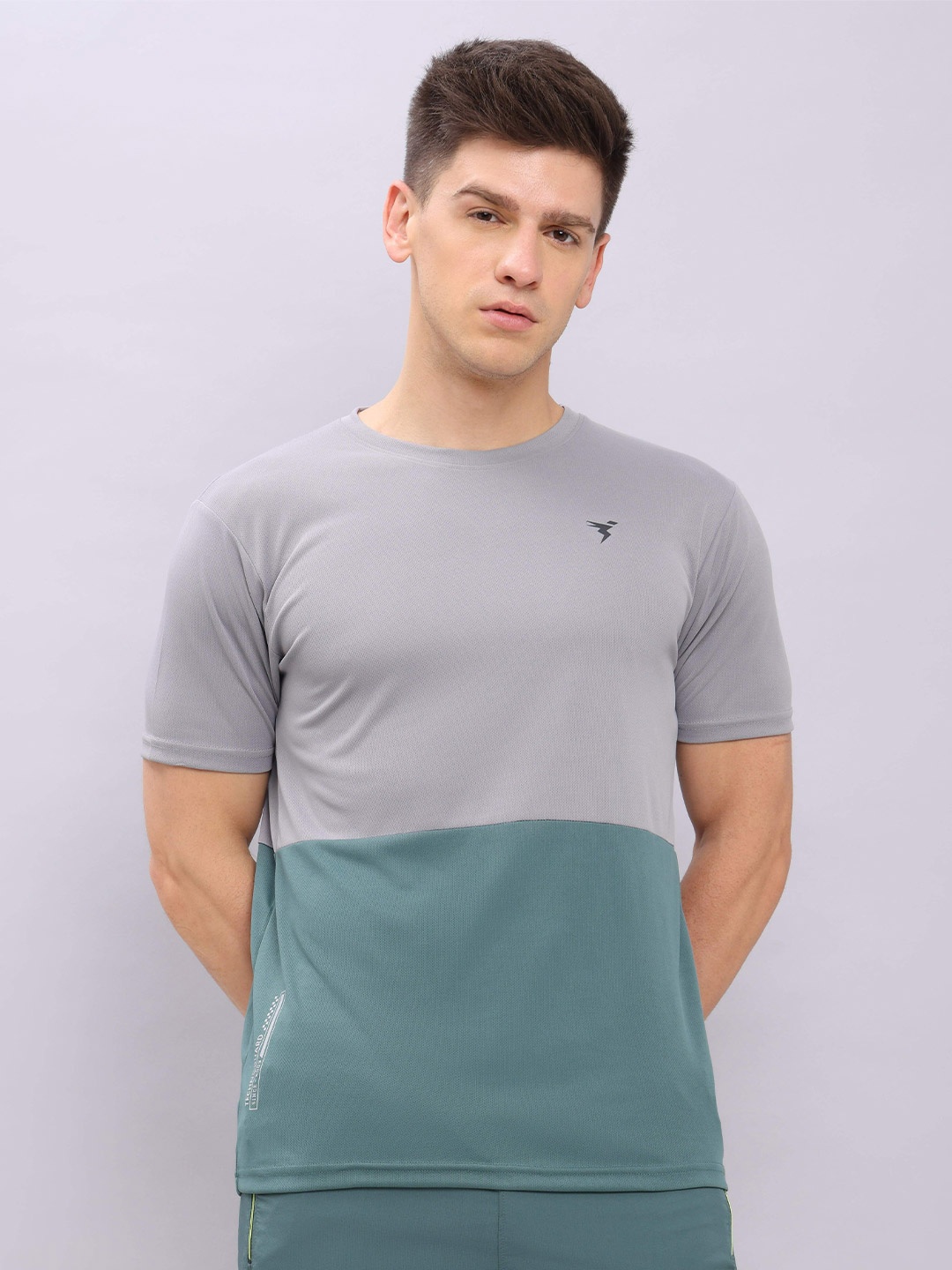 

Technosport Colourblocked Antimicrobial T-shirt, Grey melange