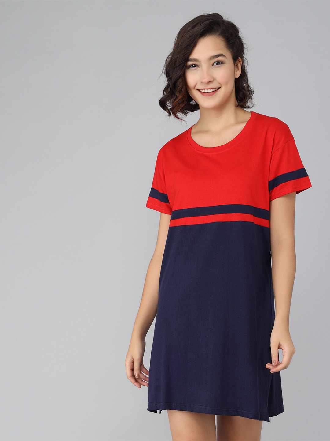 

Christy World Colourblocked Cotton T-shirt Nightdres, Red