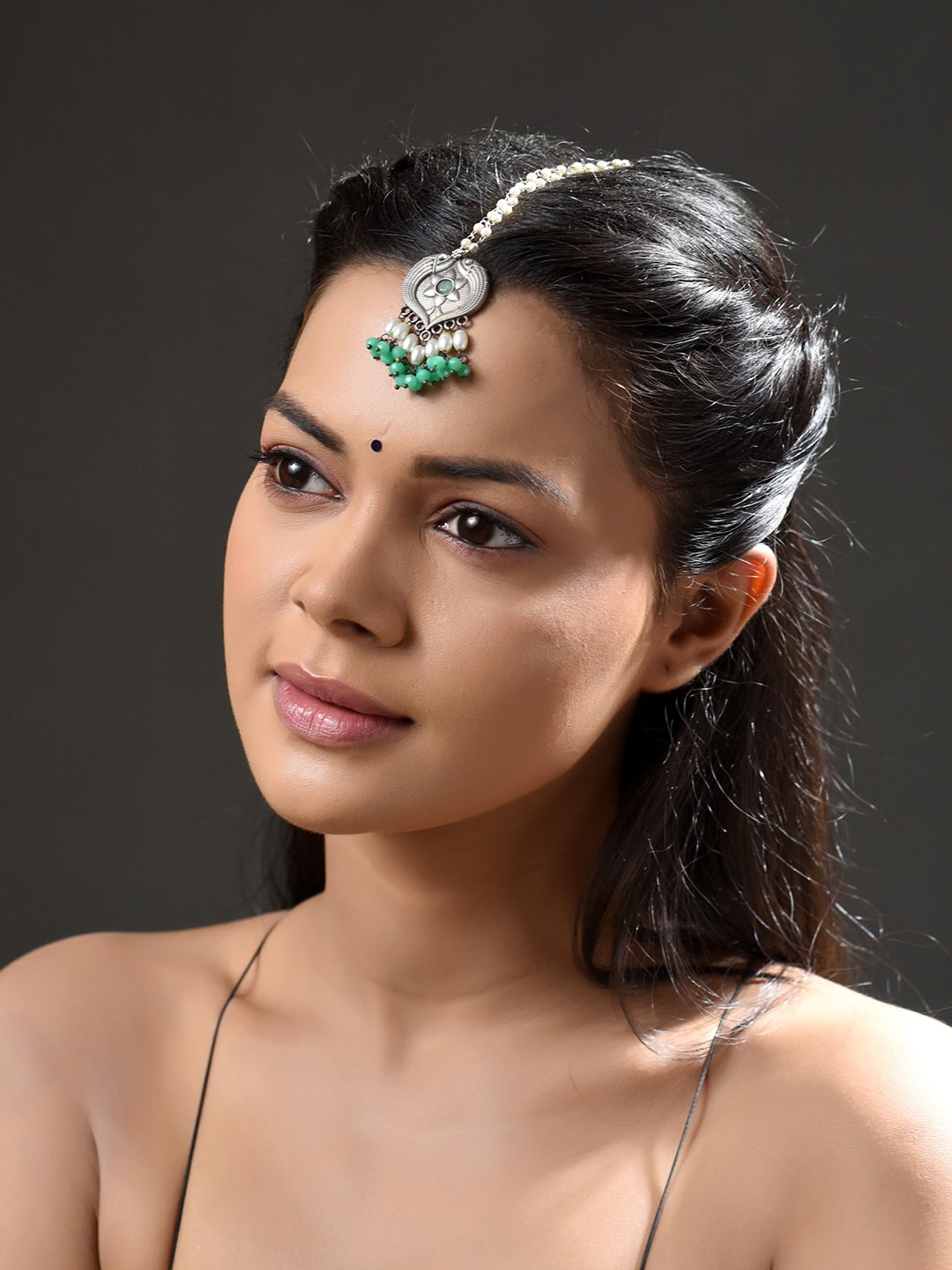 

phuljhadi Silver-Plated Faux Pearls-Beaded Maang Tikka