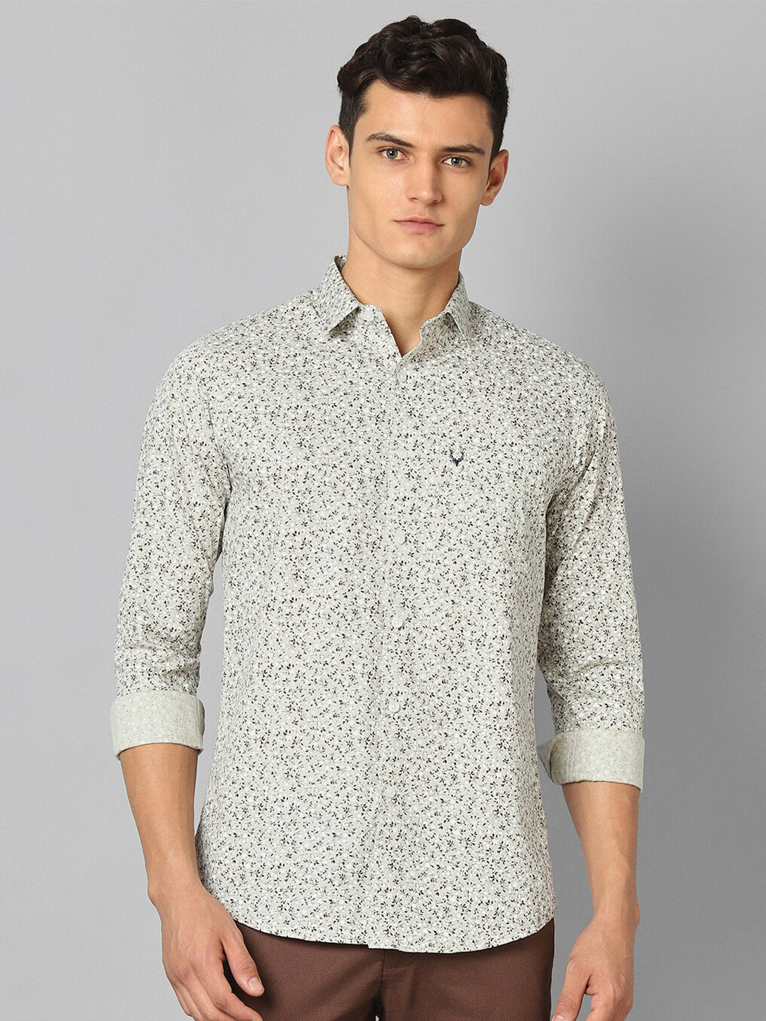 

Allen Solly Men Slim Fit Floral Printed Pure Cotton Casual Shirt, Cream
