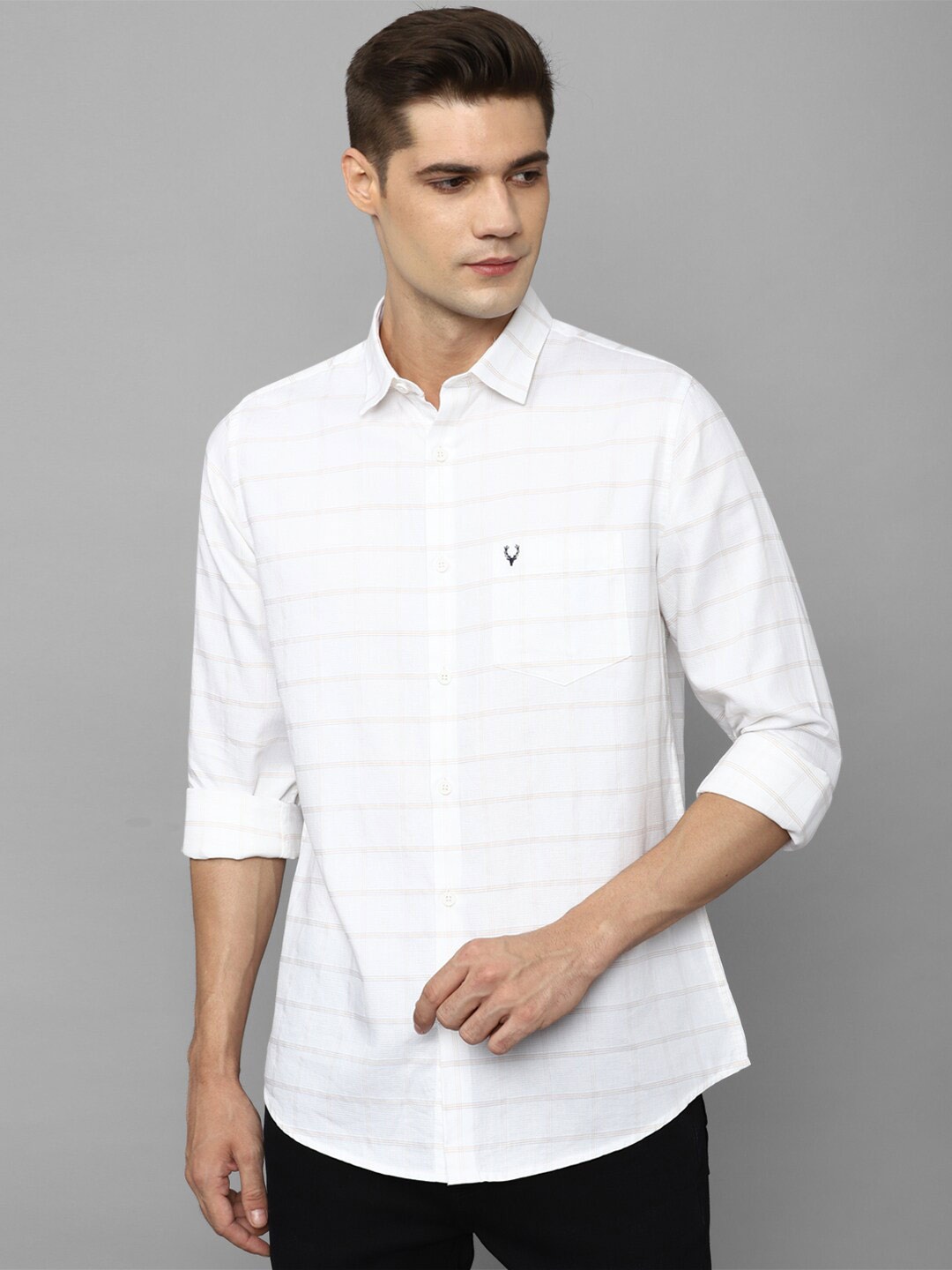 

Allen Solly Men Slim Fit Horizontal Striped Pure Cotton Casual Shirt, White