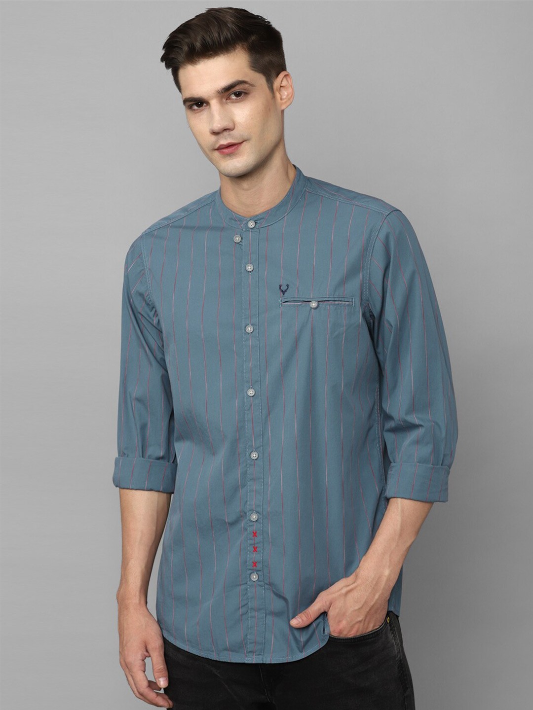 

Allen Solly Sport Men Blue Opaque Striped Casual Shirt, Grey
