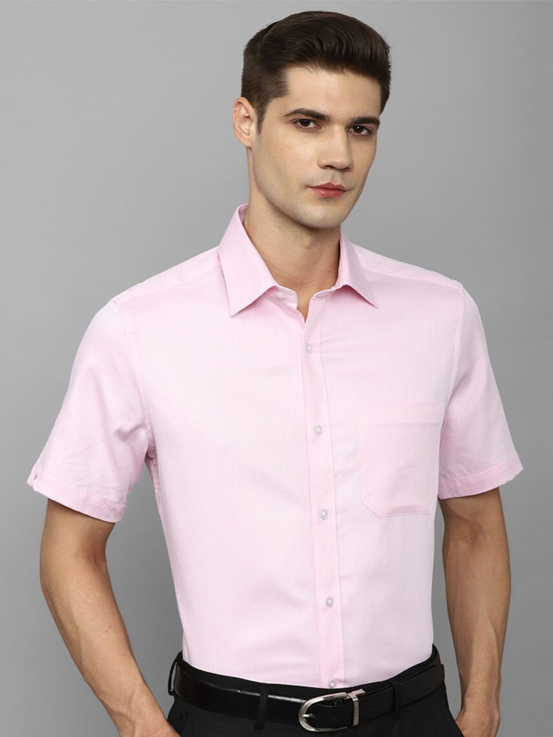 

Louis Philippe Spread Collar Pure Cotton Slim Fit Formal Shirt, Pink