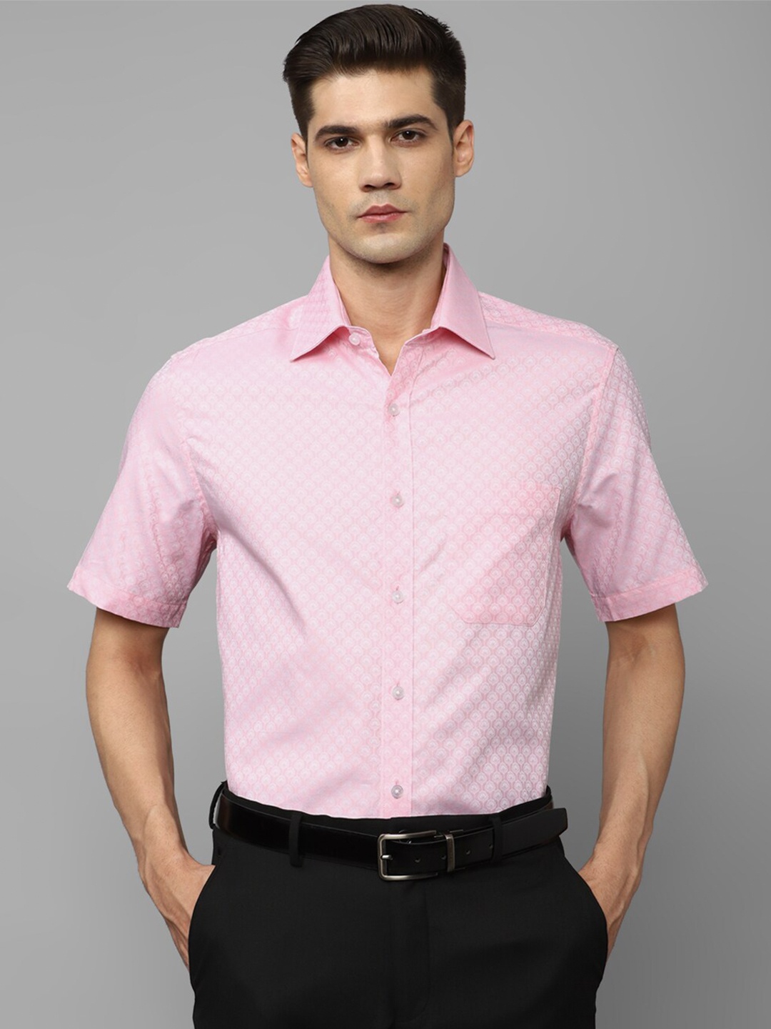 

Louis Philippe Men Slim Fit Pure Cotton Formal Shirt, Pink