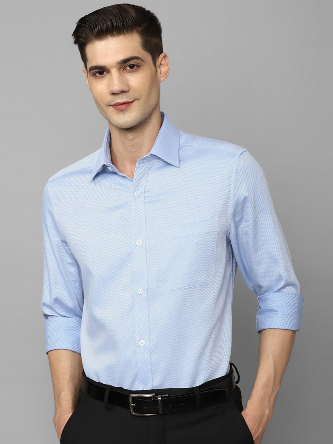 

Louis Philippe Self Design Slim Fit Pure Cotton Formal Shirt, Blue