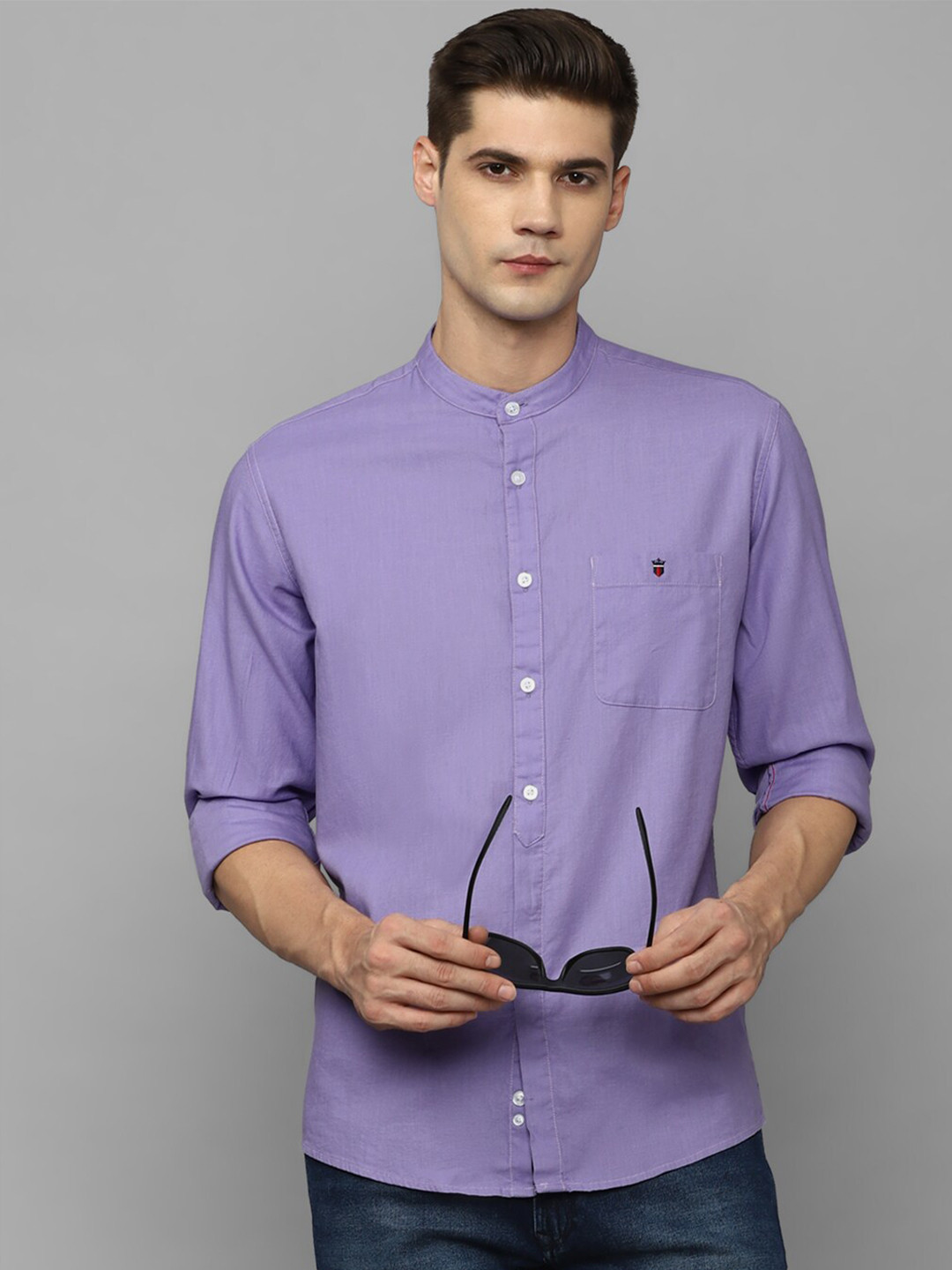 

Louis Philippe Jeans Men Band Collar Slim Fit Comfort Cotton Casual Shirt, Purple