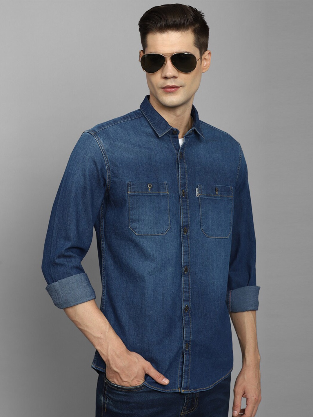 

Louis Philippe Jeans Men Faded Comfort Slim Fit Denim Casual Shirt, Blue