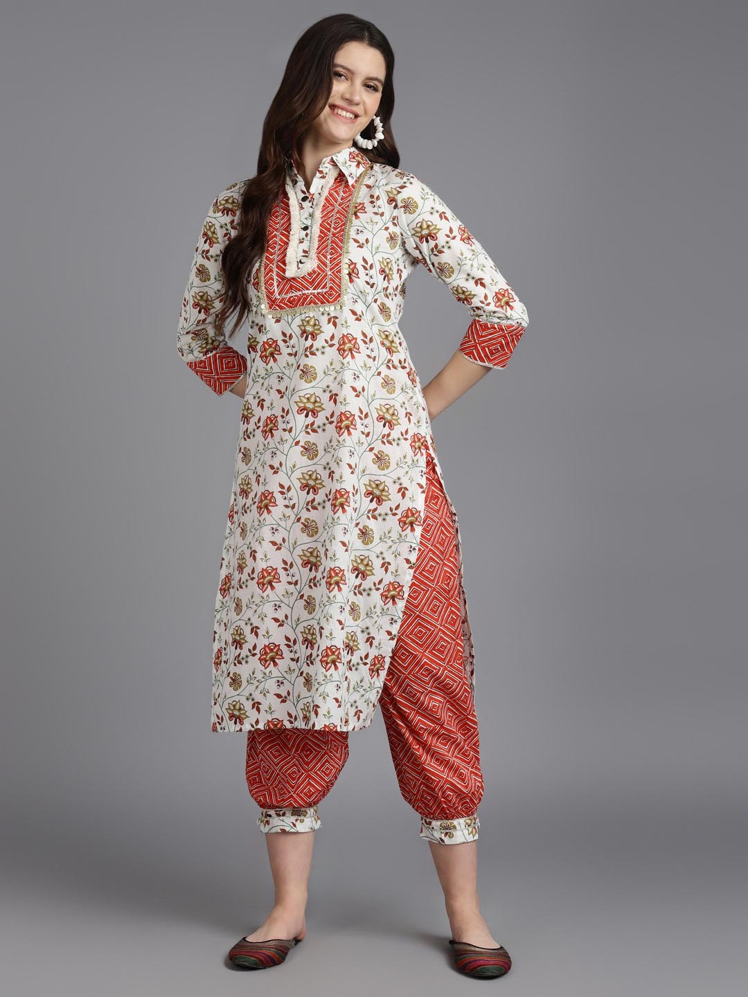 

ZARI Ethnic Motifs Embroidered Regular Sequinned Pure Cotton Kurta With Trousers, Red