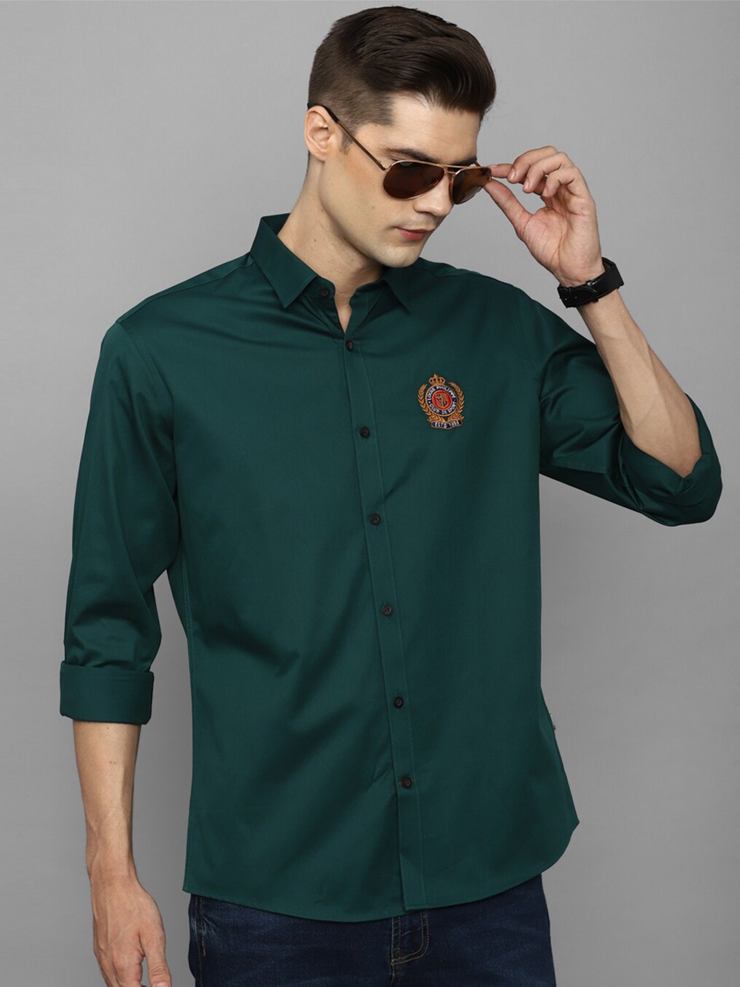 

Louis Philippe Sport Slim Fit Opaque Pure Cotton Casual Shirt, Green