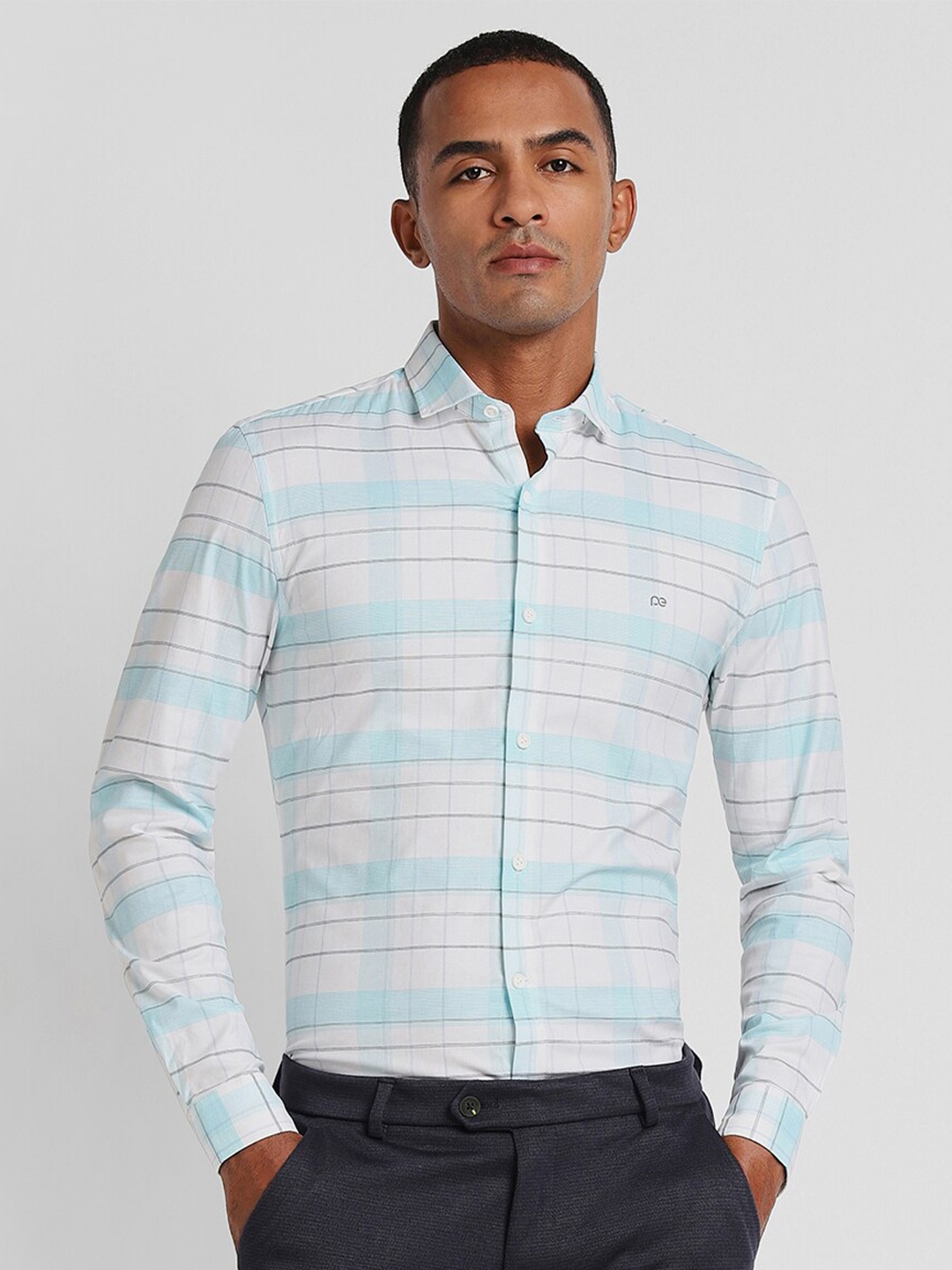 

Peter England Slim Fit Horizontal Striped Formal Shirt, White