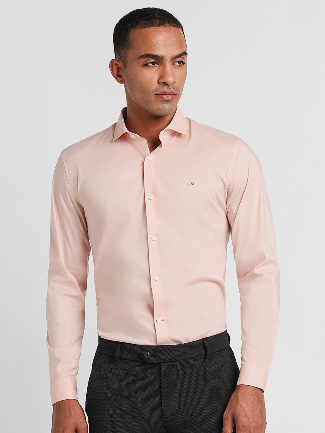 

Peter England Spread Collar Slim Fit Cotton Formal Shirt, Peach