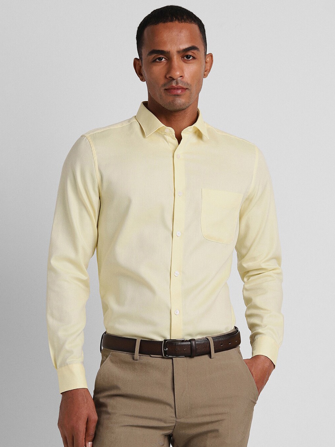 

Peter England Elite Slim Fit Self Design Pure Cotton Formal Shirt, Yellow