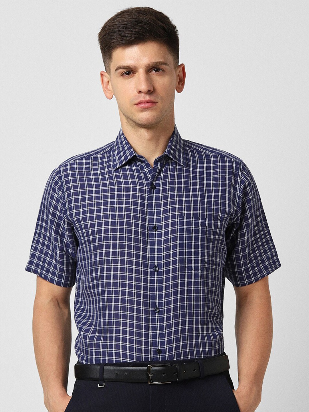 

Van Heusen Checked Formal Shirt, Navy blue