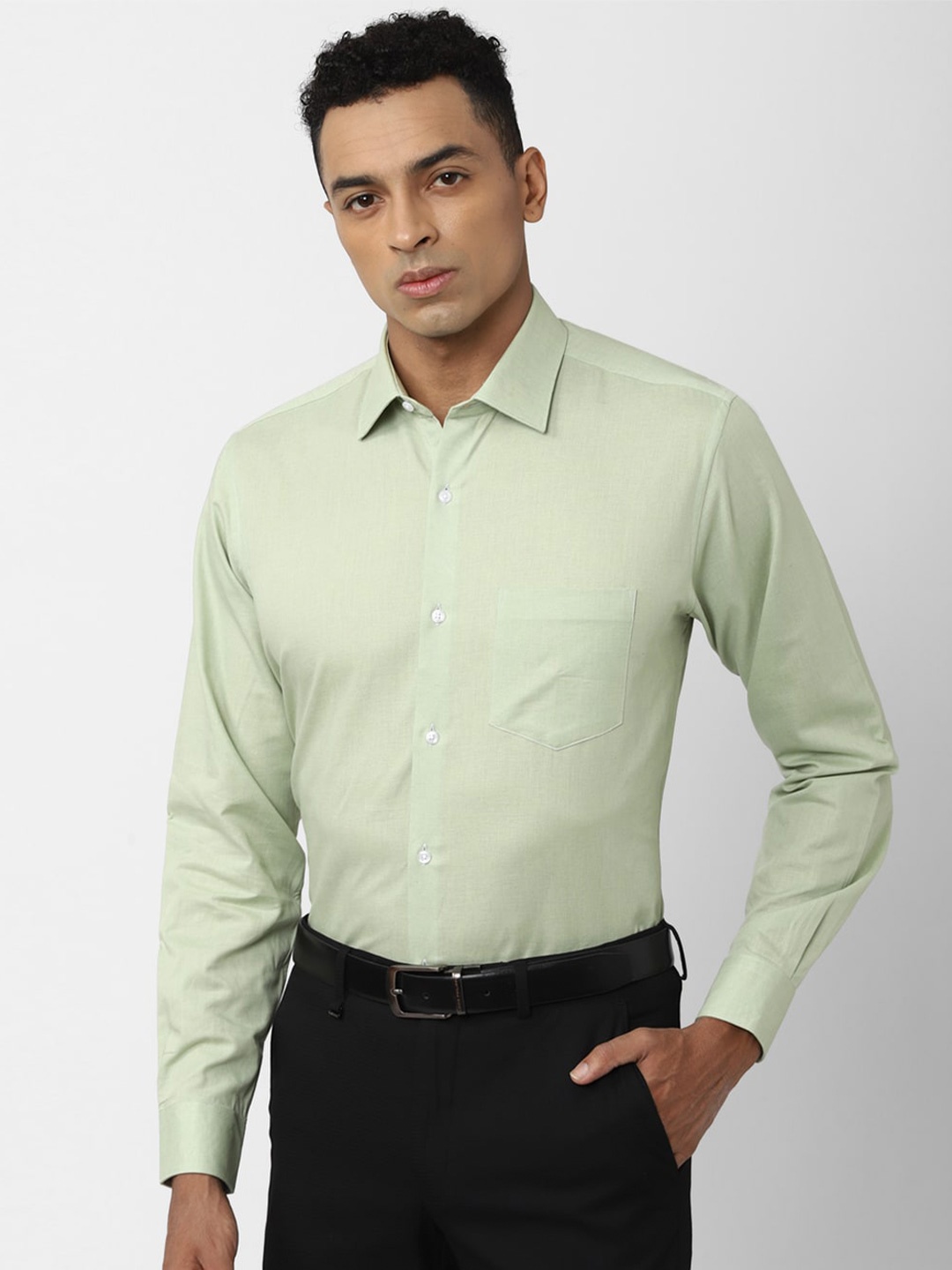 

Van Heusen Spread Collar Formal Shirt, Green