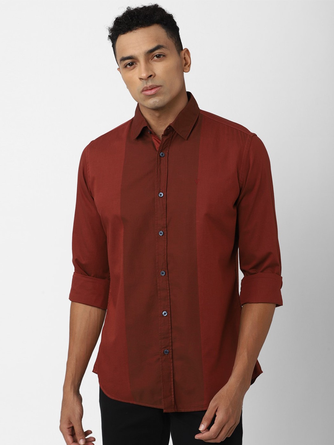 

Van Heusen Sport Slim Fit Opaque Pure Cotton Casual Shirt, Maroon