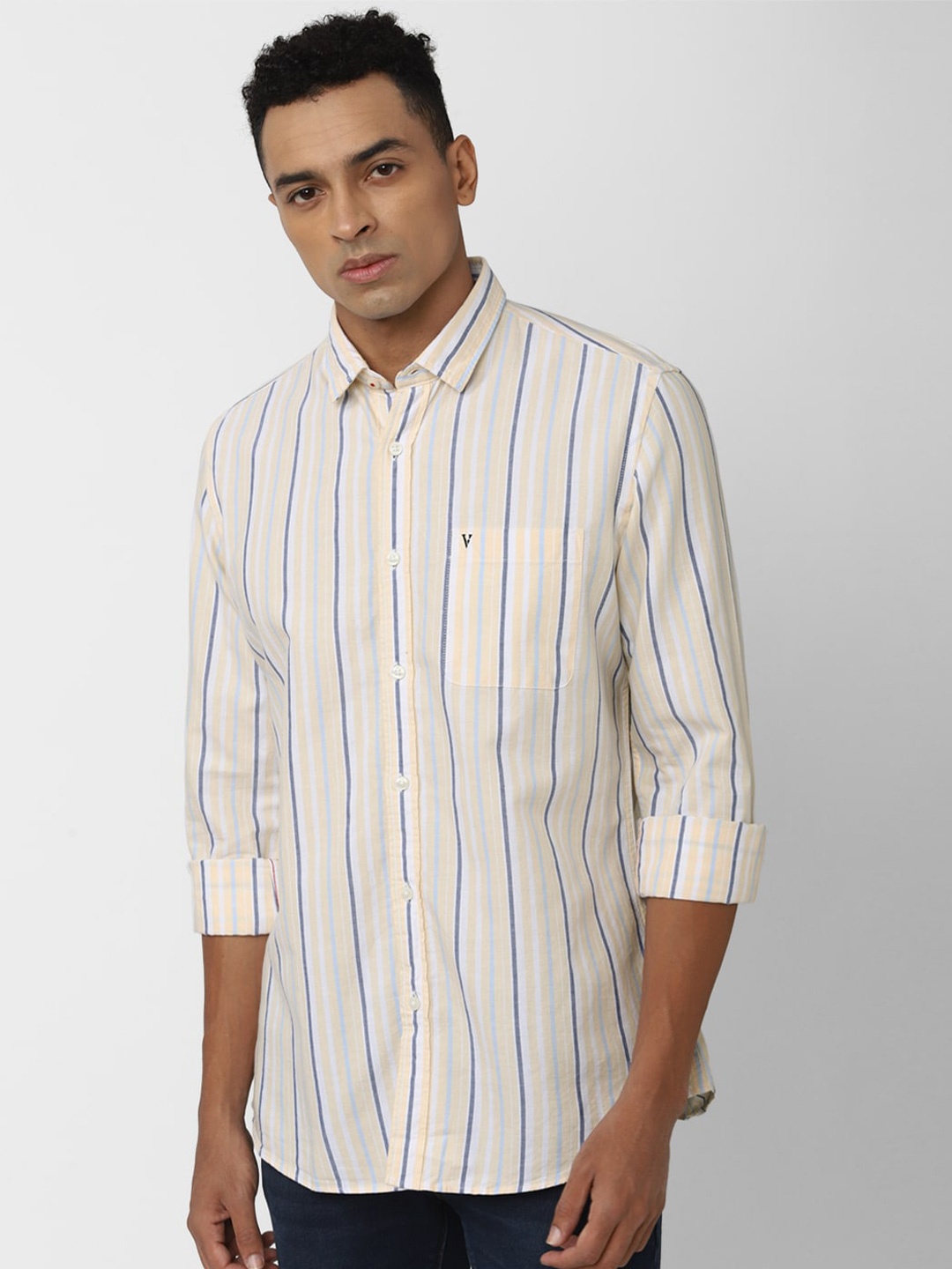 

Van Heusen Sport Slim Fit Vertical Striped Pure Cotton Casual Shirt, Cream