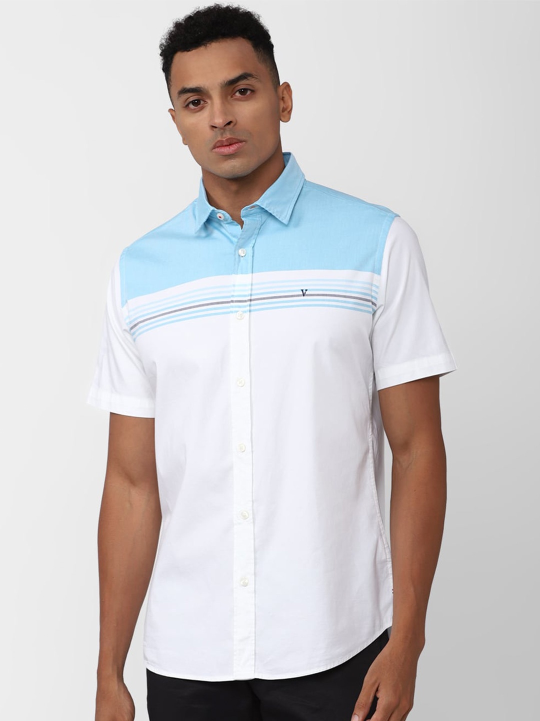 

Van Heusen Sport Slim Fit Colourblocked Casual Shirt, White