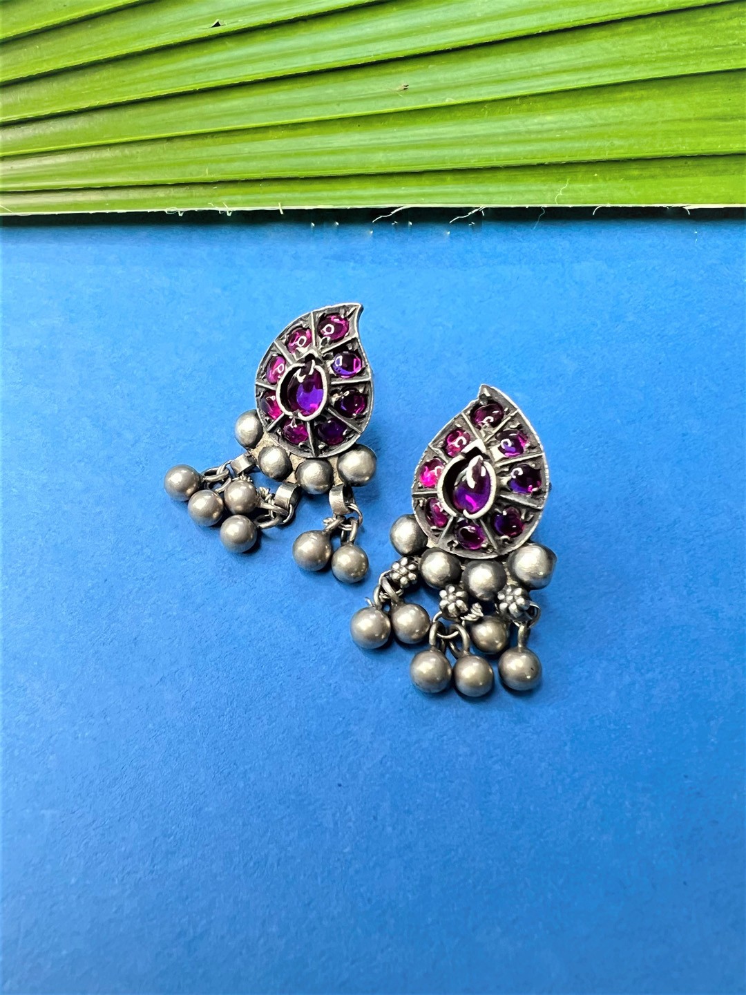 

Arte Jewels Studded Contemporary Sterling Silver Drop Earrings