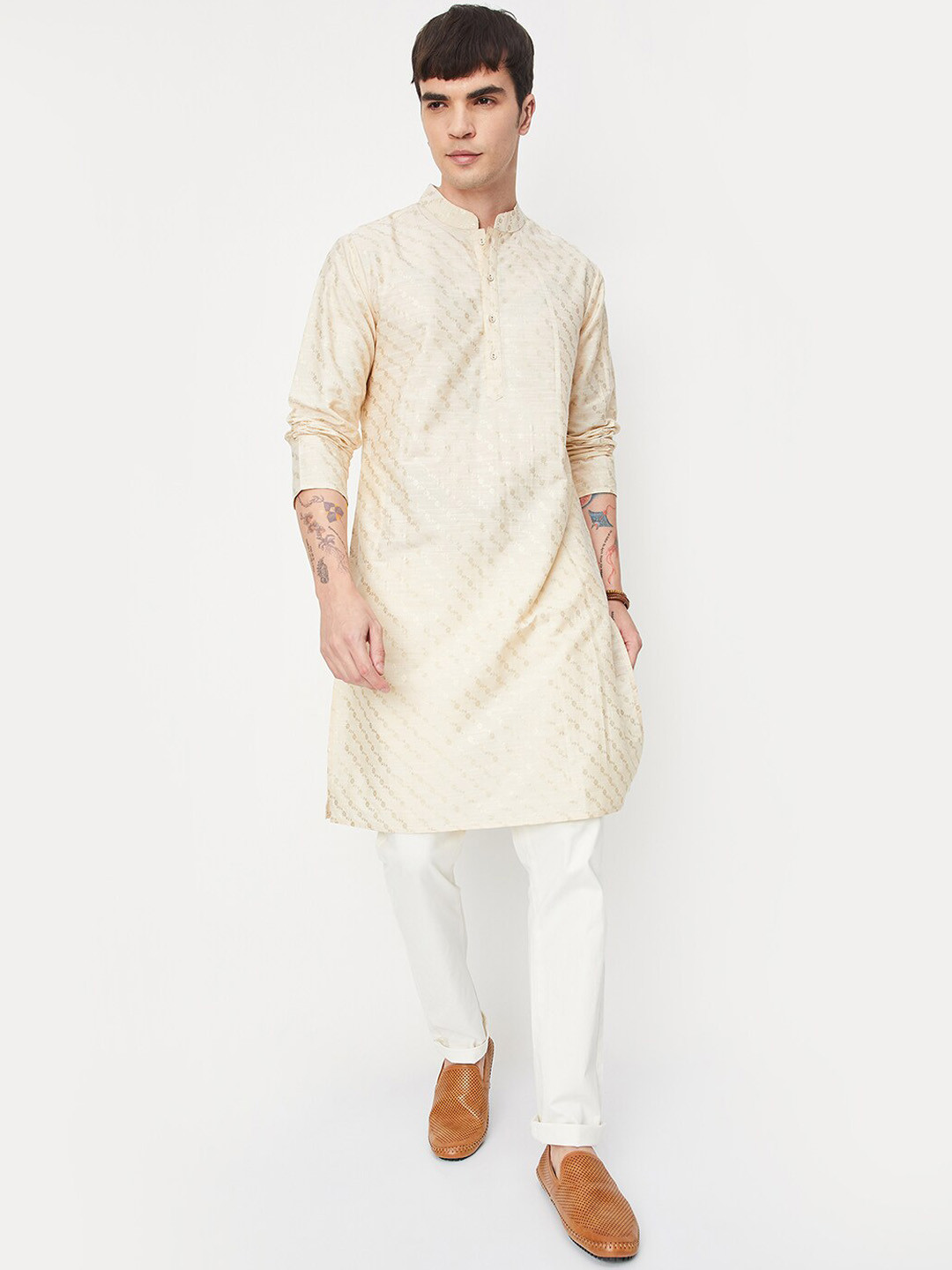 

max Floral Woven Design Straight Kurta, Gold