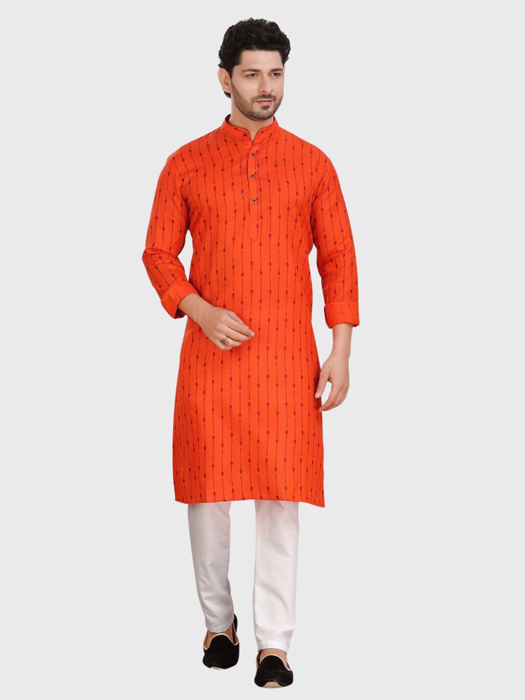 

SHIWAM ETHNIX Ethnic Printed Regular Kurta With Pyjamas, Orange