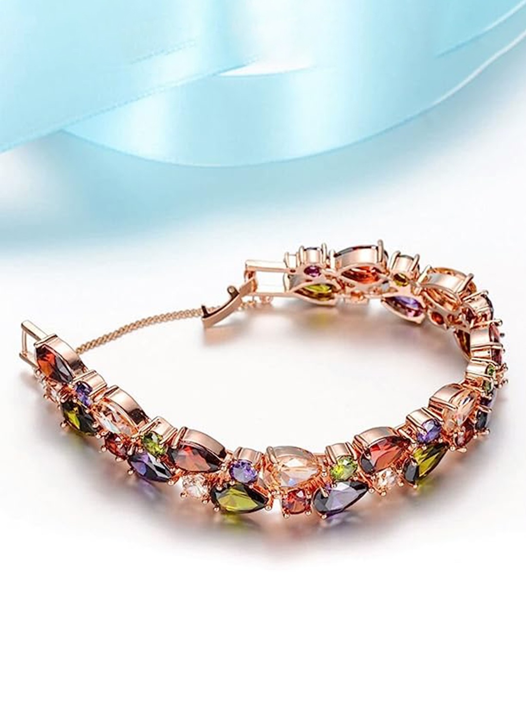 

UNIVERSITY TRENDZ Women Gold-Plated Link Bracelet